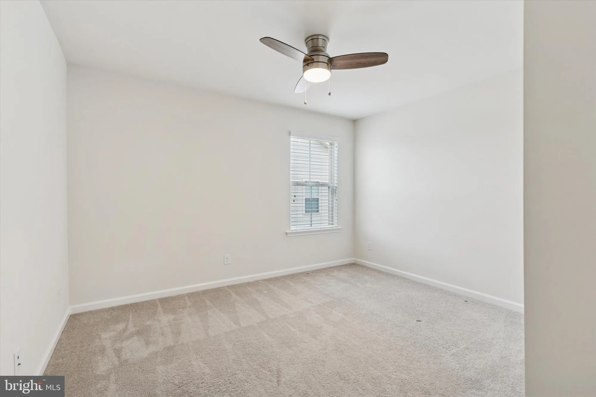 Property Slideshow image 22 of 31 | 1095 owen ln, Hatfield, PA, 19440