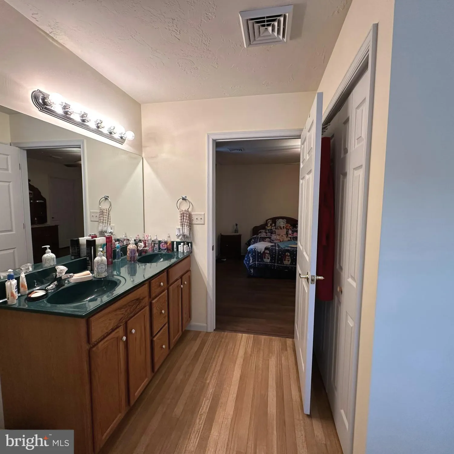 Property Slideshow image 31 of 34 | 84 lantern ln, Shippensburg, PA, 17257