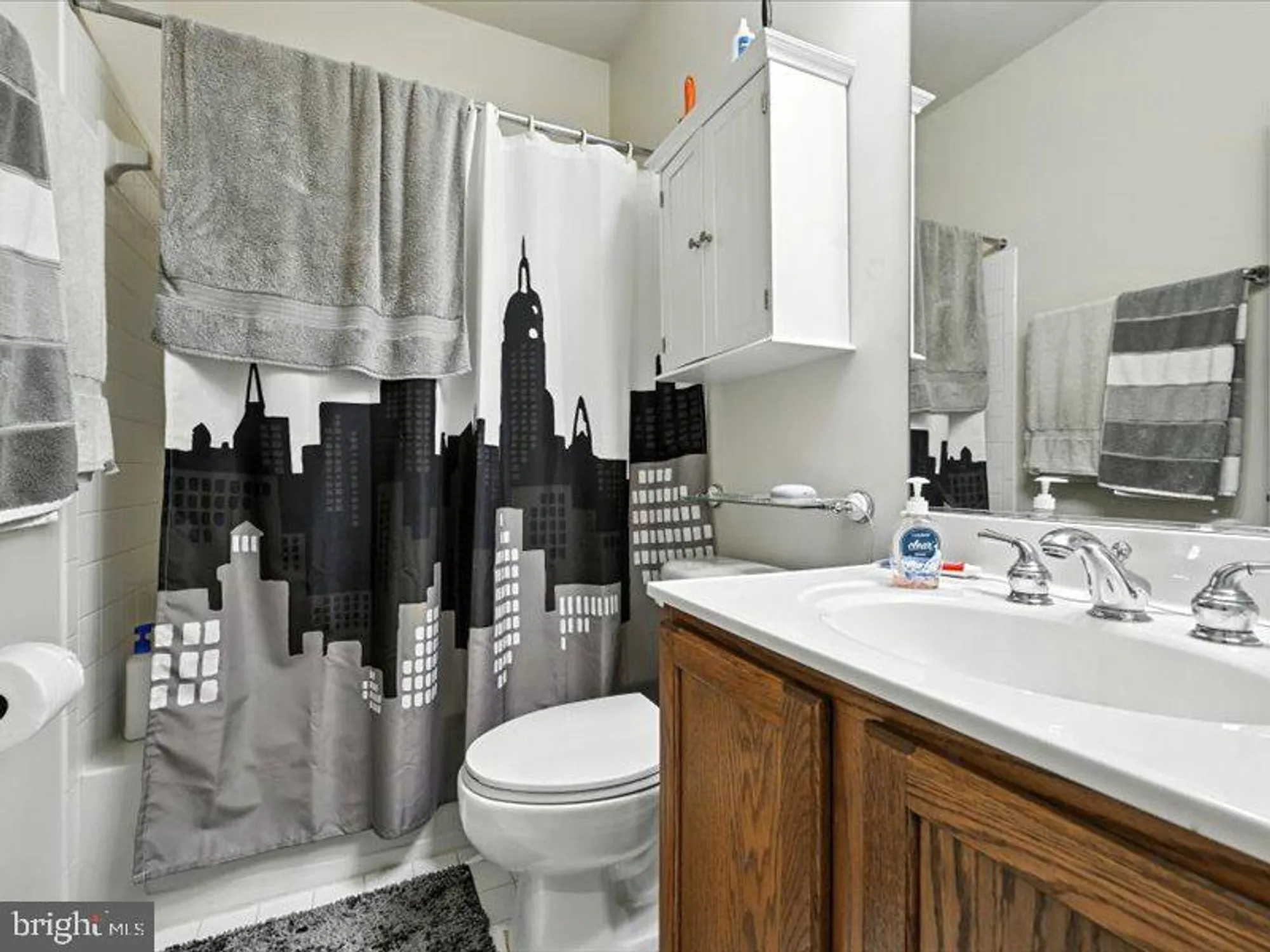 Property Slideshow image 23 of 37 | 13106 old field ter, Laurel, MD, 20707