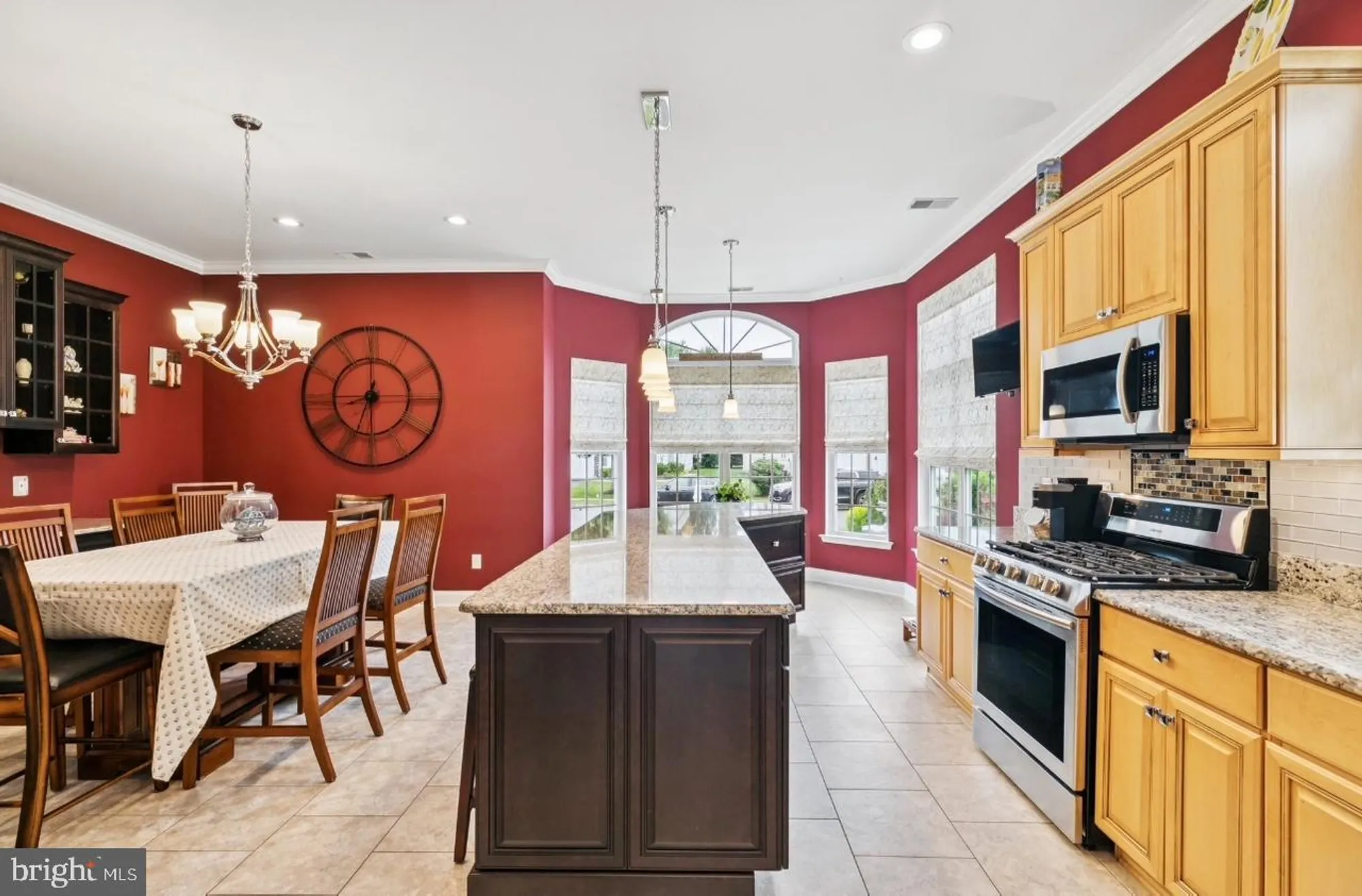 Property Slideshow image 6 of 54 | 94 merlino ln, Mays Landing, NJ, 08330