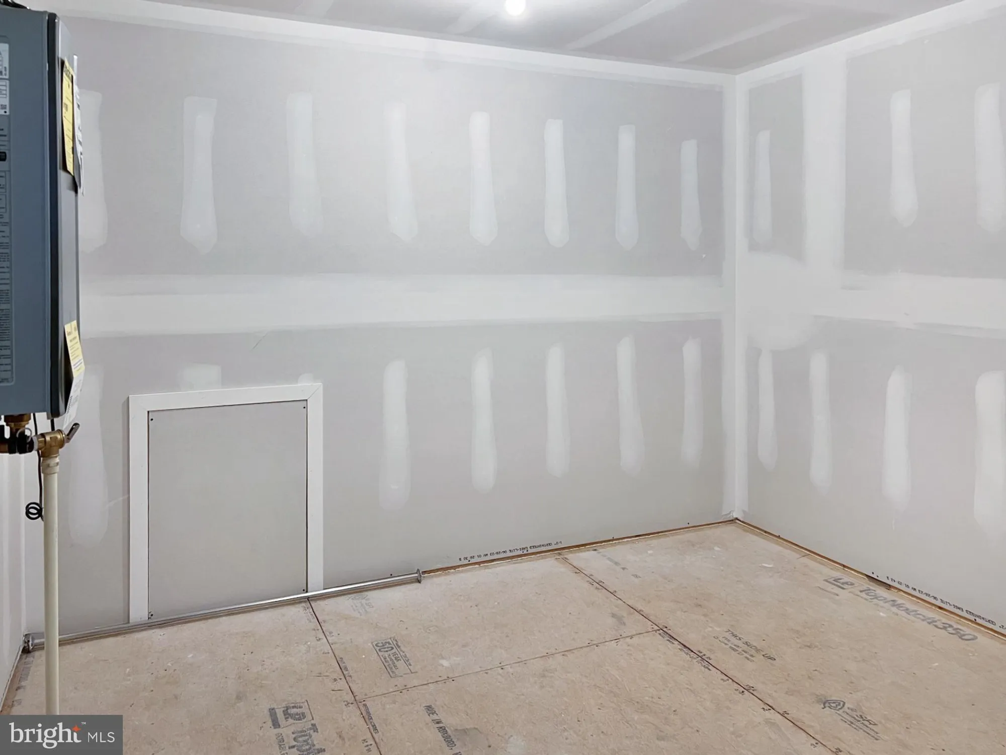 Property Slideshow image 28 of 29 | 67 aqueduct blvd, New Egypt, NJ, 08533