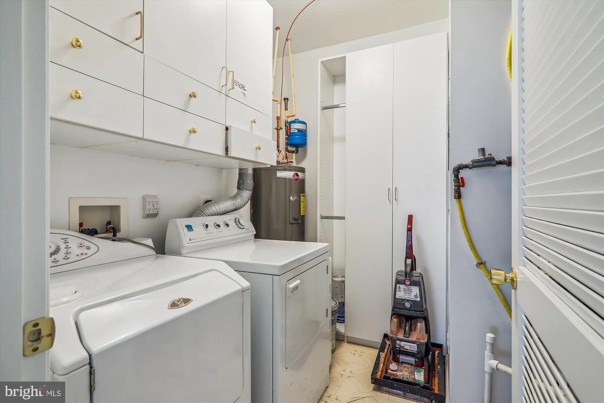 Property Slideshow image 28 of 54 | 13851 belle chasse blvd unit 213, Laurel, MD, 20707