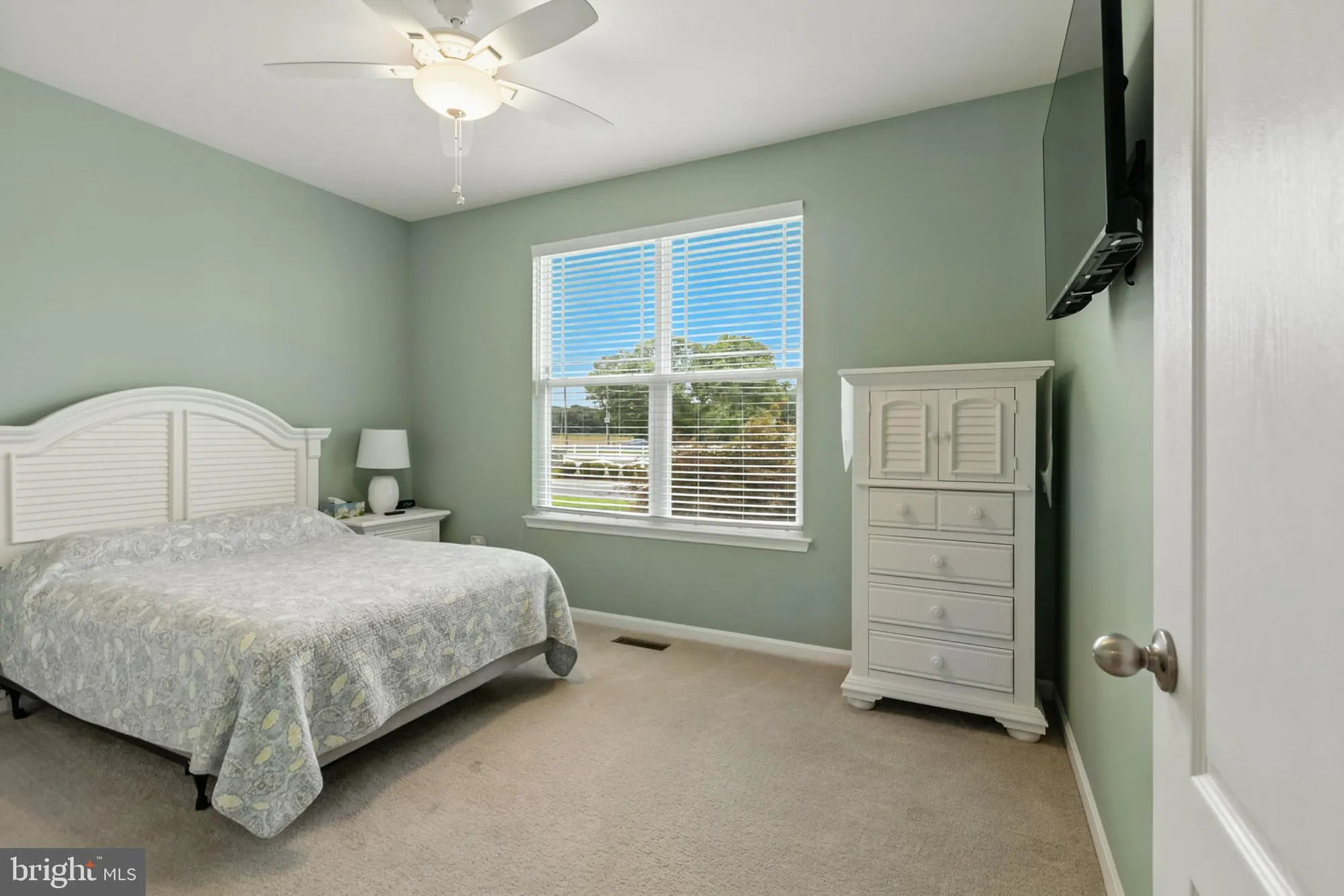 Property Slideshow image 33 of 62 | 18682 golden sunrise pl, Lewes, DE, 19958