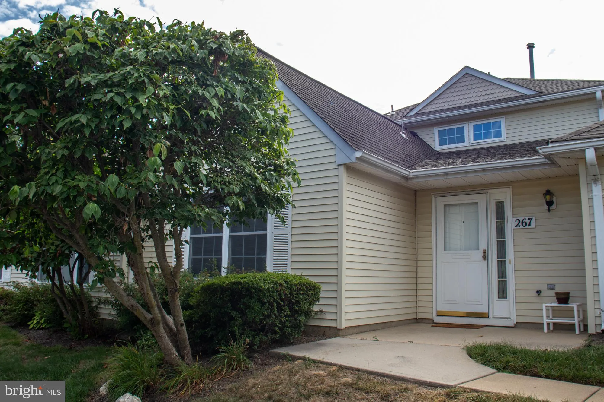 Property Slideshow image 1 of 37 | 267 nighthawk dr # 267, Monroe Township, NJ, 08831