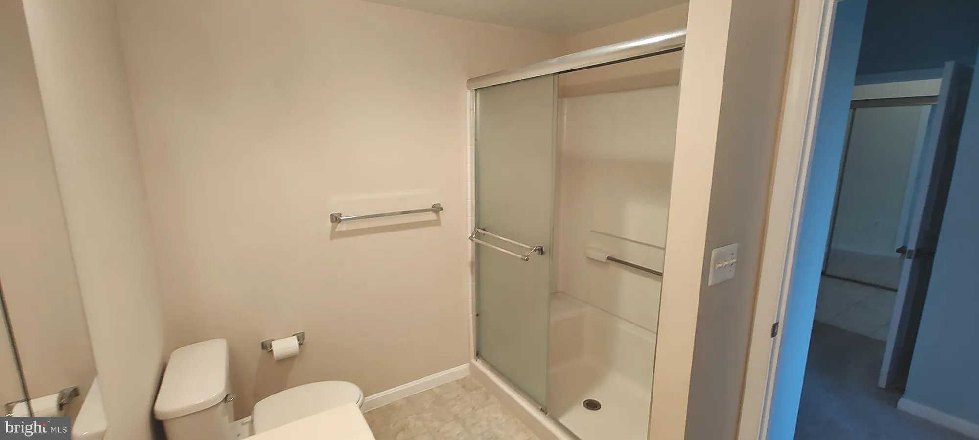 Property Slideshow image 12 of 47 | 3100 n leisure world blvd 812, Silver Spring, MD, 20906