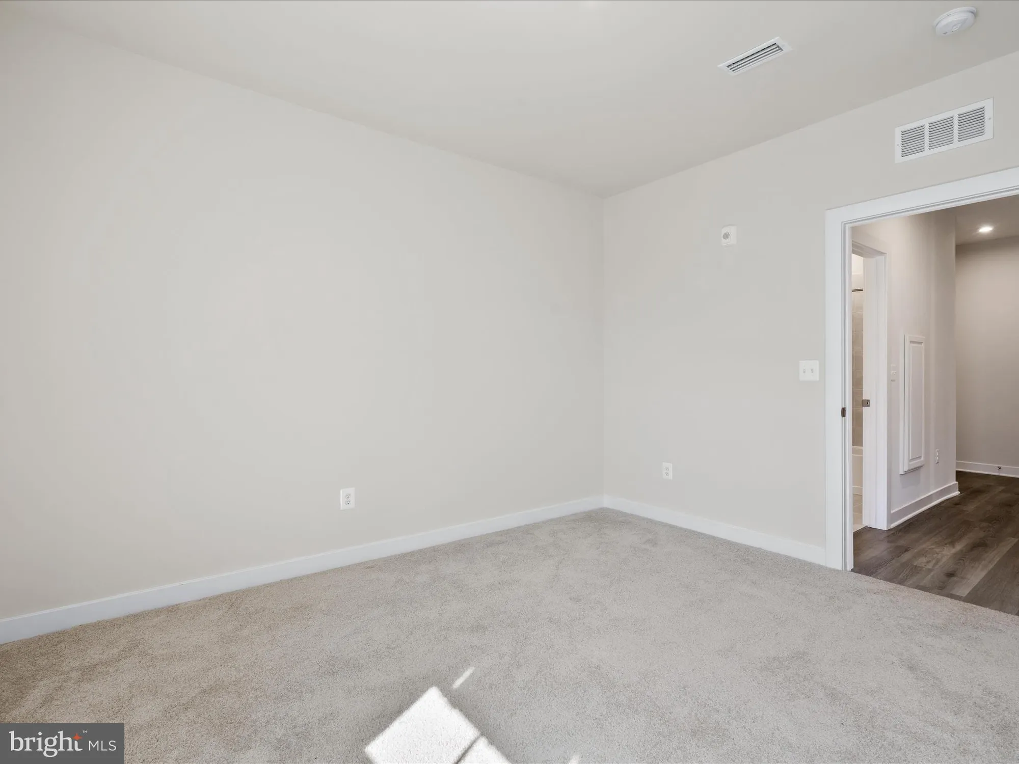 Property Slideshow image 30 of 35 | 42 liberty rd d, Sykesville, MD, 21784