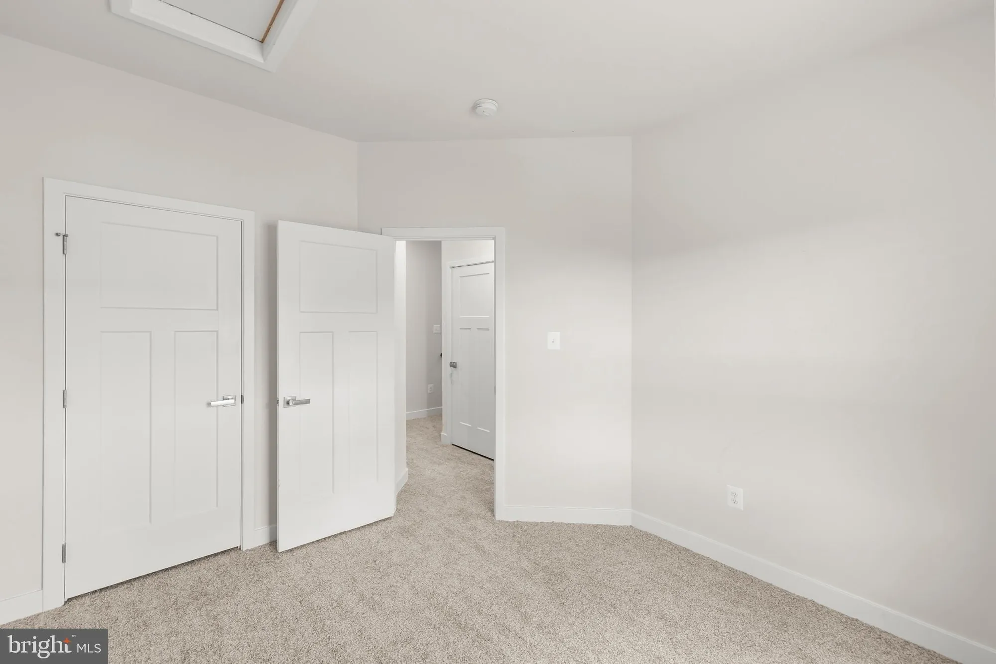 Property Slideshow image 13 of 23 | 105 bayhill ter, Lake Frederick, VA, 22630