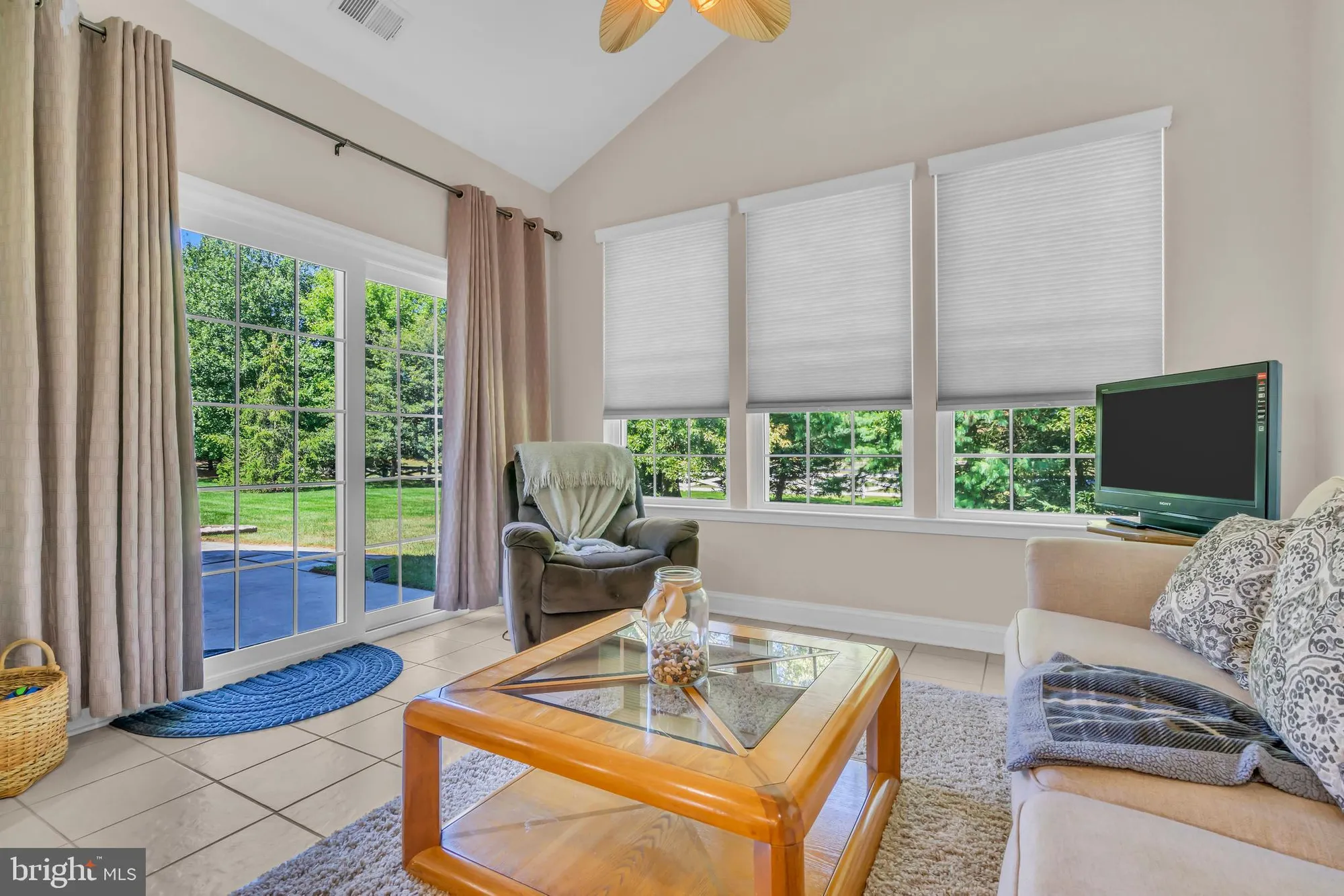 Property Slideshow image 23 of 48 | 40 bunker hill dr, Allentown, NJ, 08501