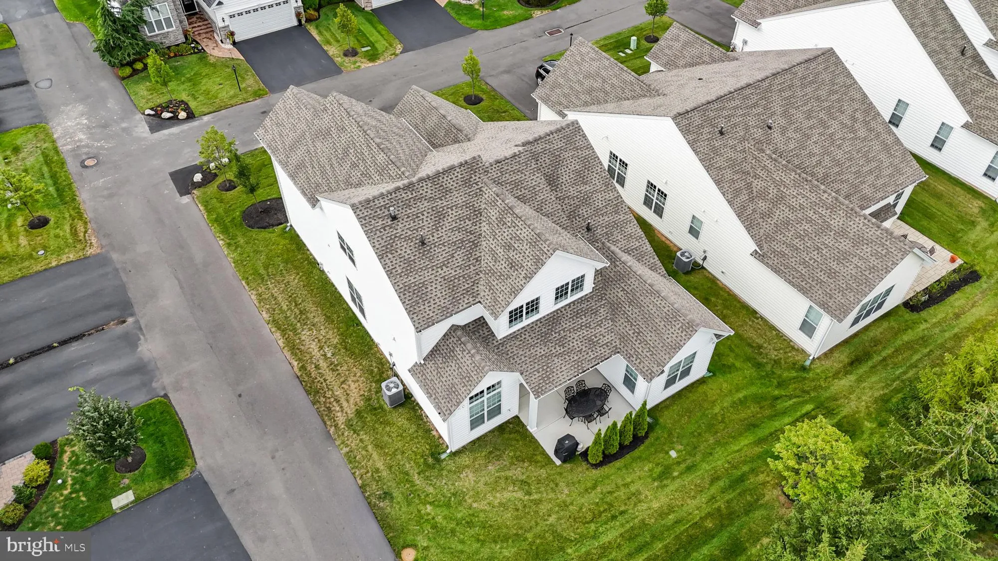 Property Slideshow image 30 of 34 | 164 tyler way, Yardley, PA, 19067