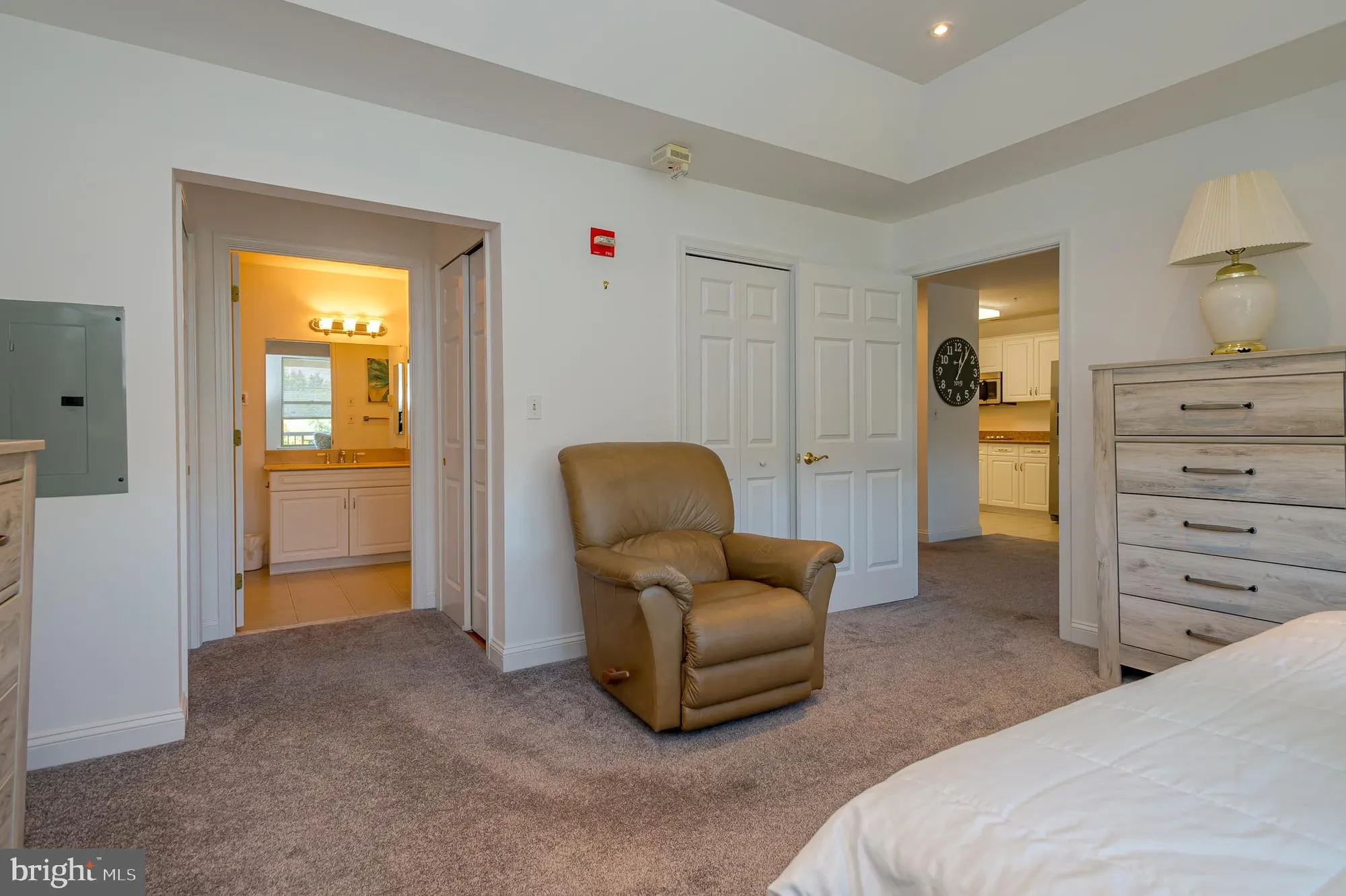 Property Slideshow image 14 of 37 | 2235 windrow dr, Princeton, NJ, 08540