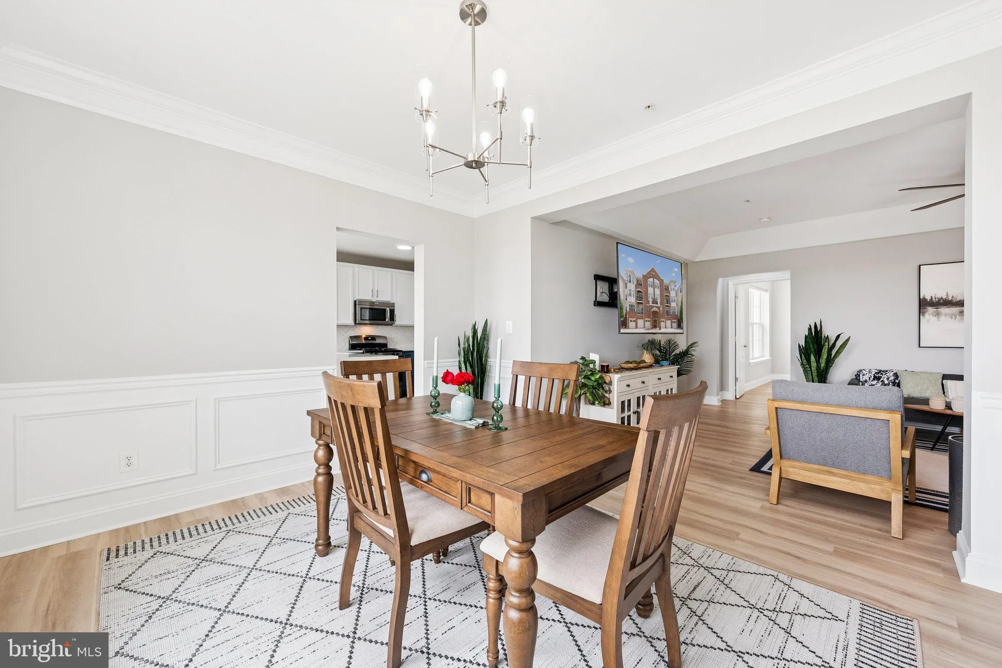 Property Slideshow image 9 of 47 | 9200 charleston dr 407, Manassas, VA, 20110