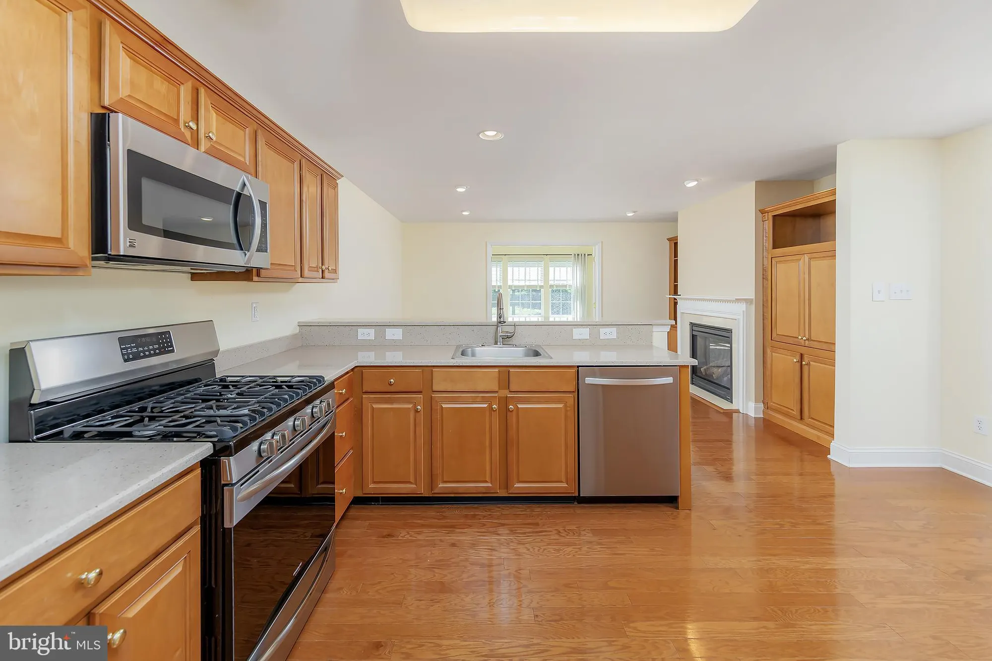 Property Slideshow image 15 of 47 | 4 hylton rd, Woolwich Twp, NJ, 08085