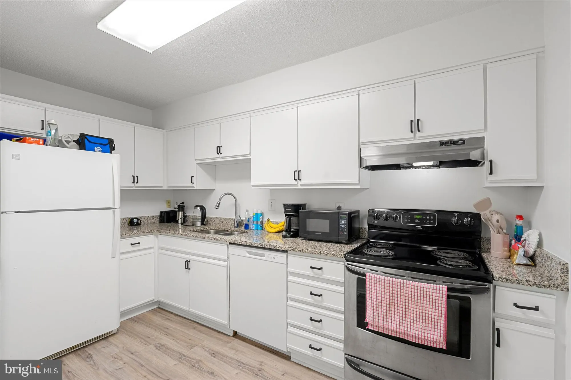 Property Slideshow image 7 of 12 | 3310 n leisure world blvd 325, Silver Spring, MD, 20906