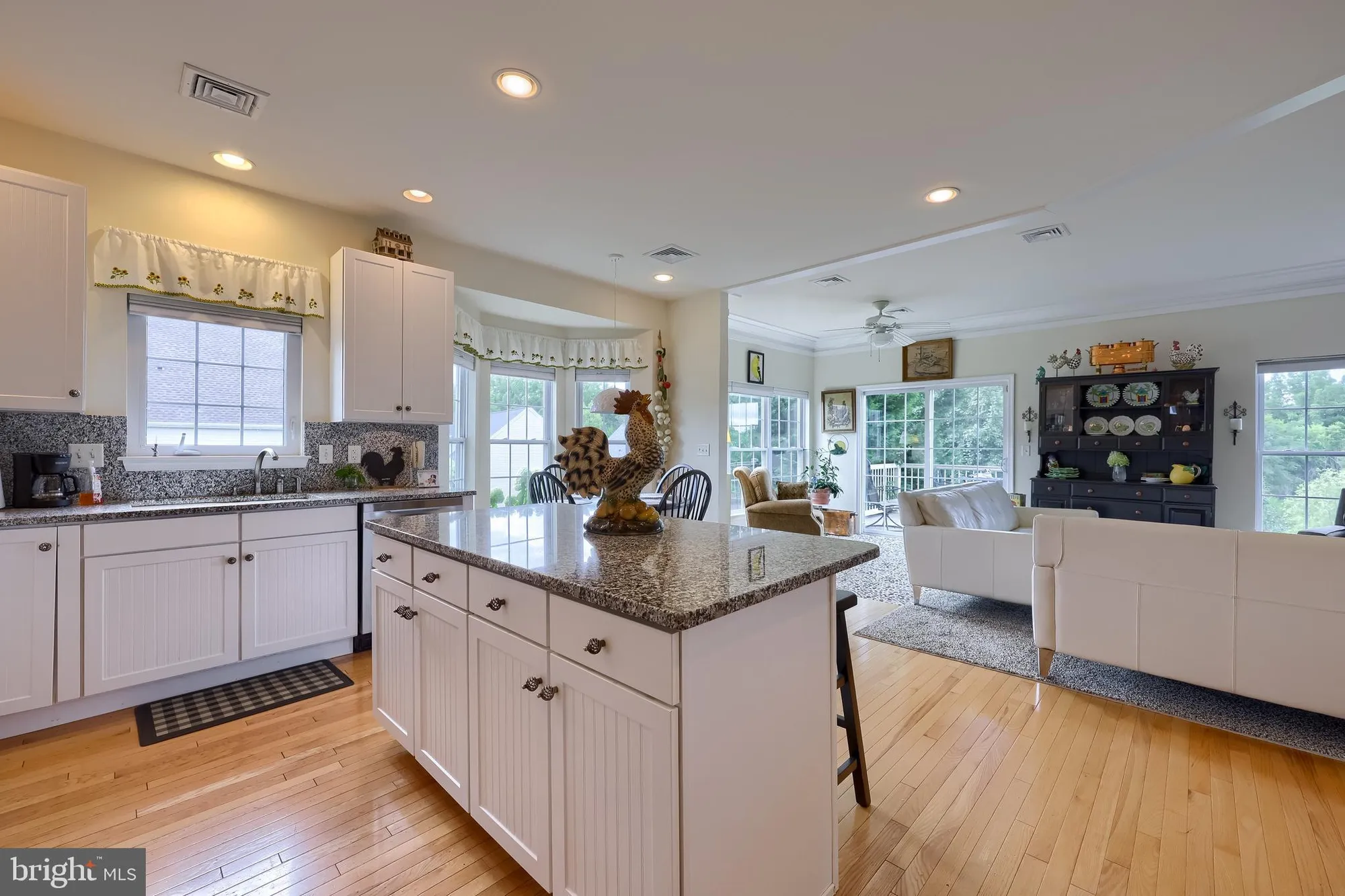 Property Slideshow image 12 of 49 | 1928 pool frg, Lancaster, PA, 17601