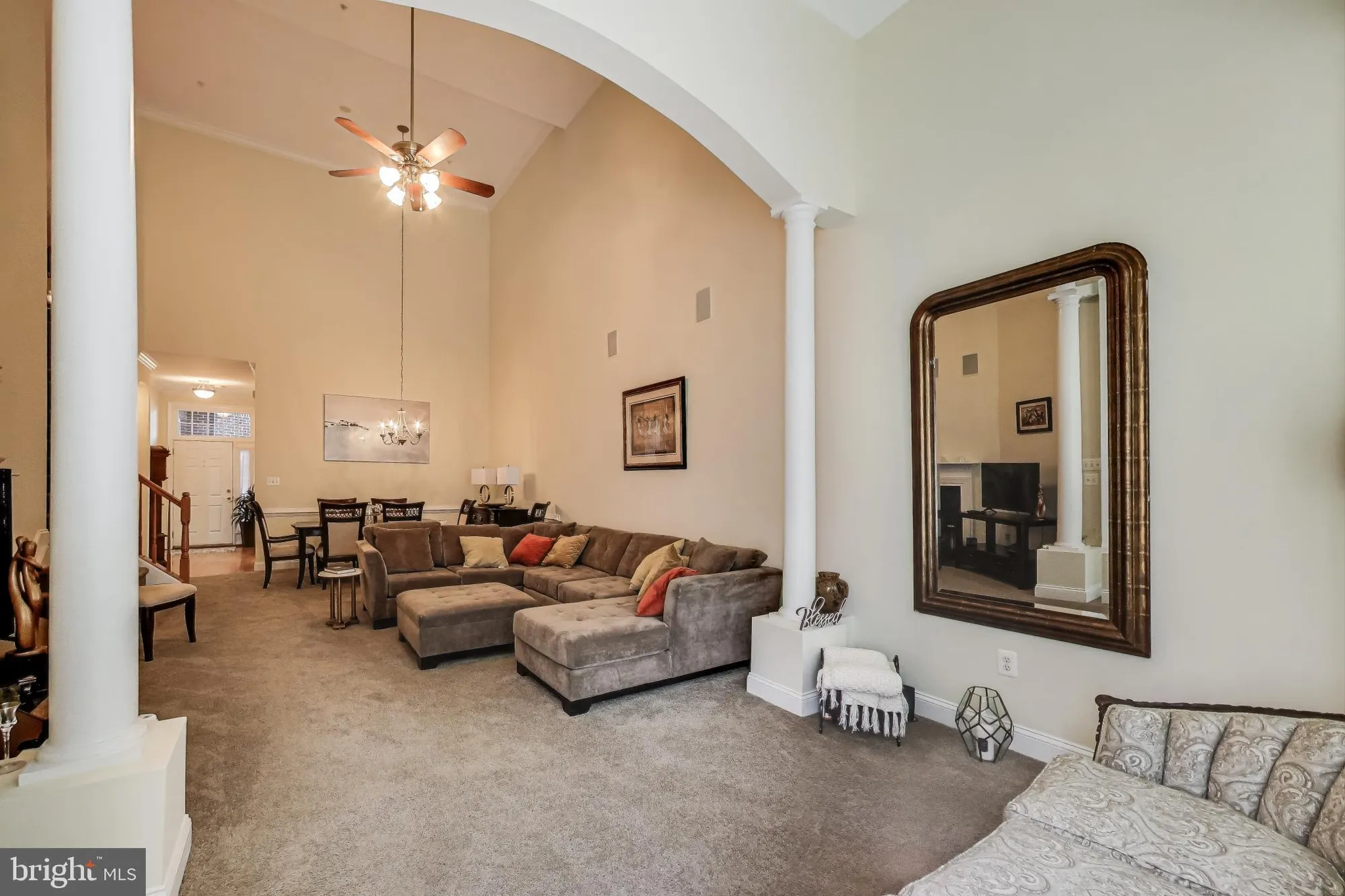 Property Slideshow image 12 of 57 | 7107 piney woods pl, Laurel, MD, 20707