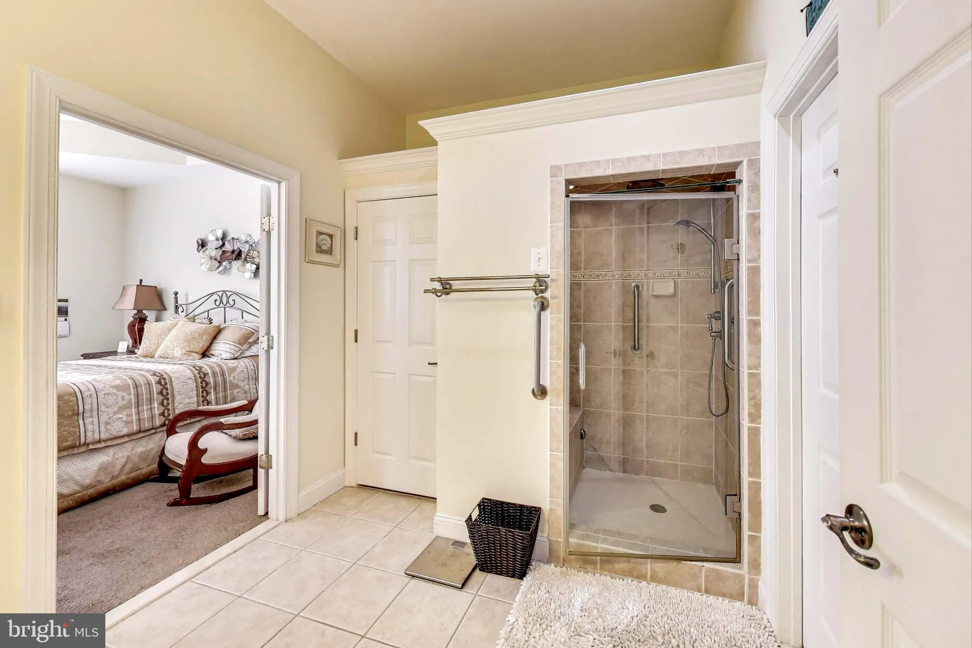 Property Slideshow image 22 of 57 | 7107 piney woods pl, Laurel, MD, 20707