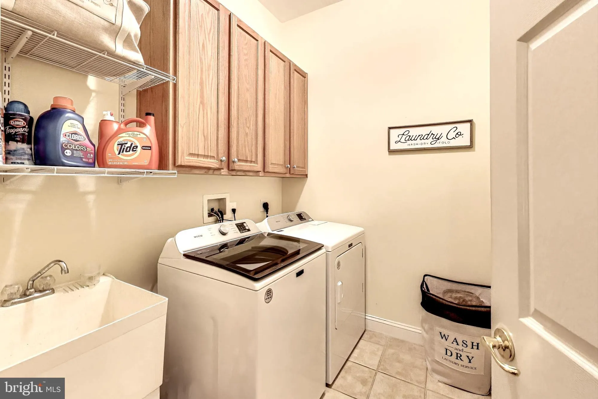 Property Slideshow image 28 of 57 | 7107 piney woods pl, Laurel, MD, 20707