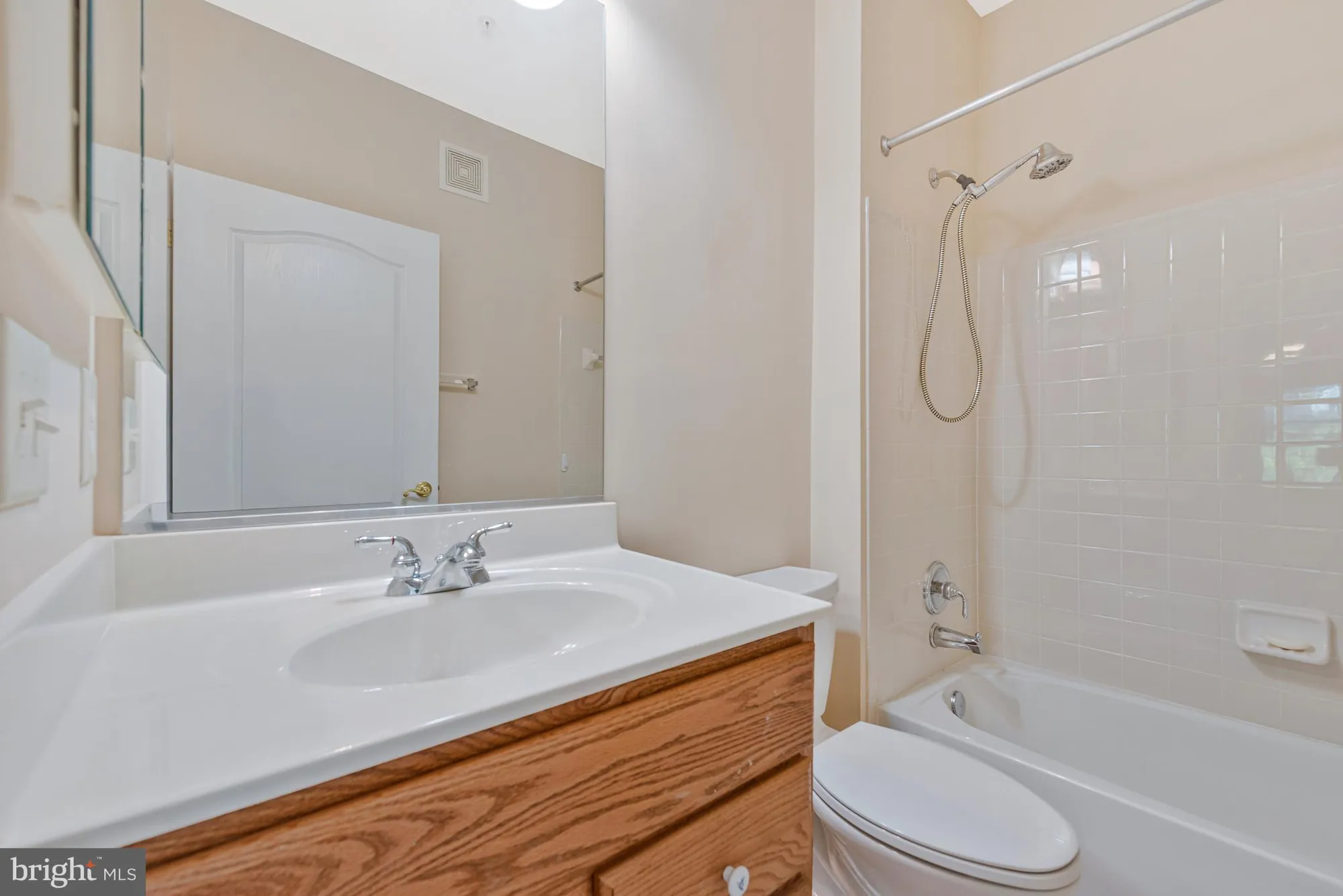 Property Slideshow image 25 of 52 | 8600 roaming ridge way unit 106, Odenton, MD, 21113