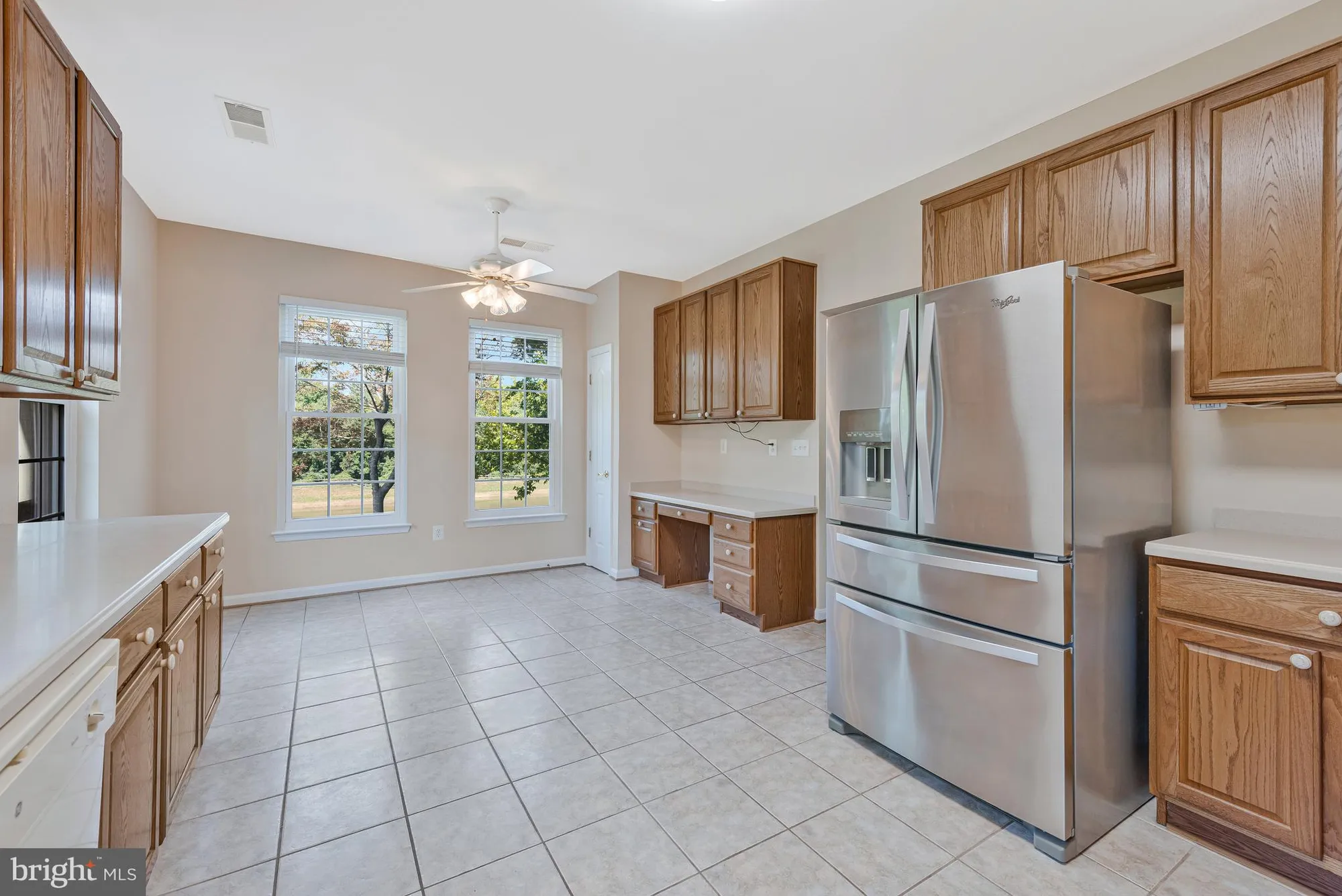 Property Slideshow image 16 of 52 | 8600 roaming ridge way unit 106, Odenton, MD, 21113