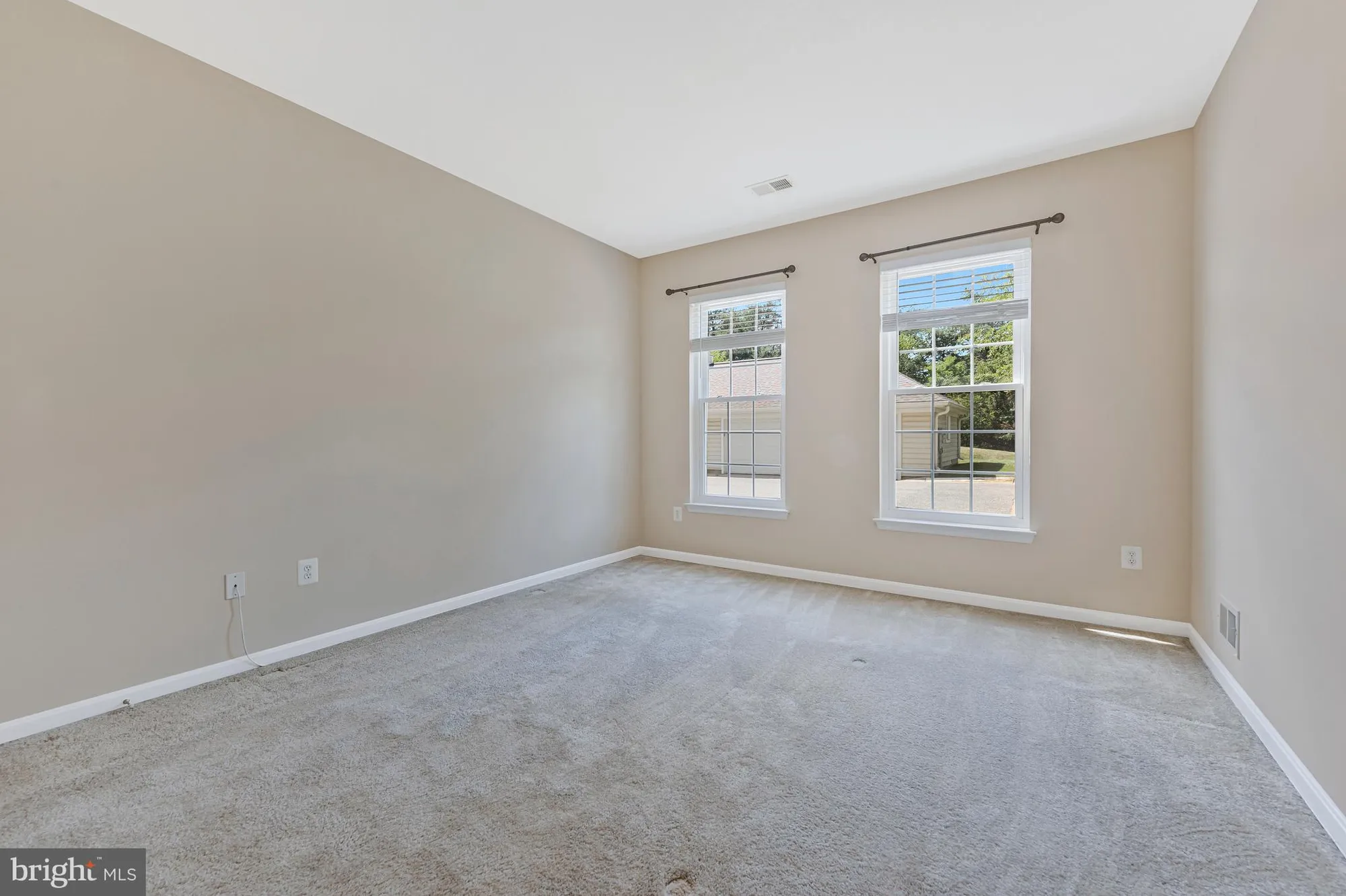 Property Slideshow image 22 of 52 | 8600 roaming ridge way unit 106, Odenton, MD, 21113