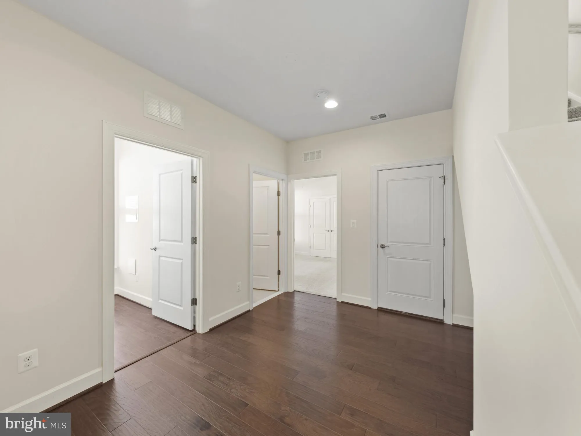 Property Slideshow image 19 of 41 | 42729 autumn day ter, Ashburn, VA, 20148