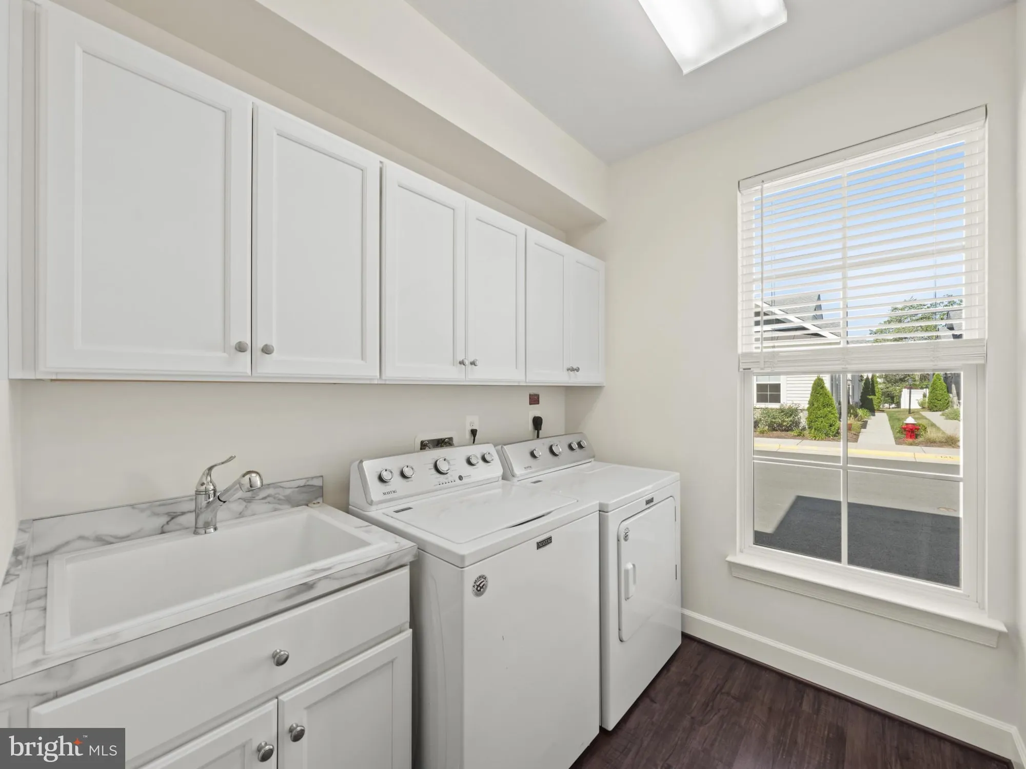 Property Slideshow image 20 of 41 | 42729 autumn day ter, Ashburn, VA, 20148