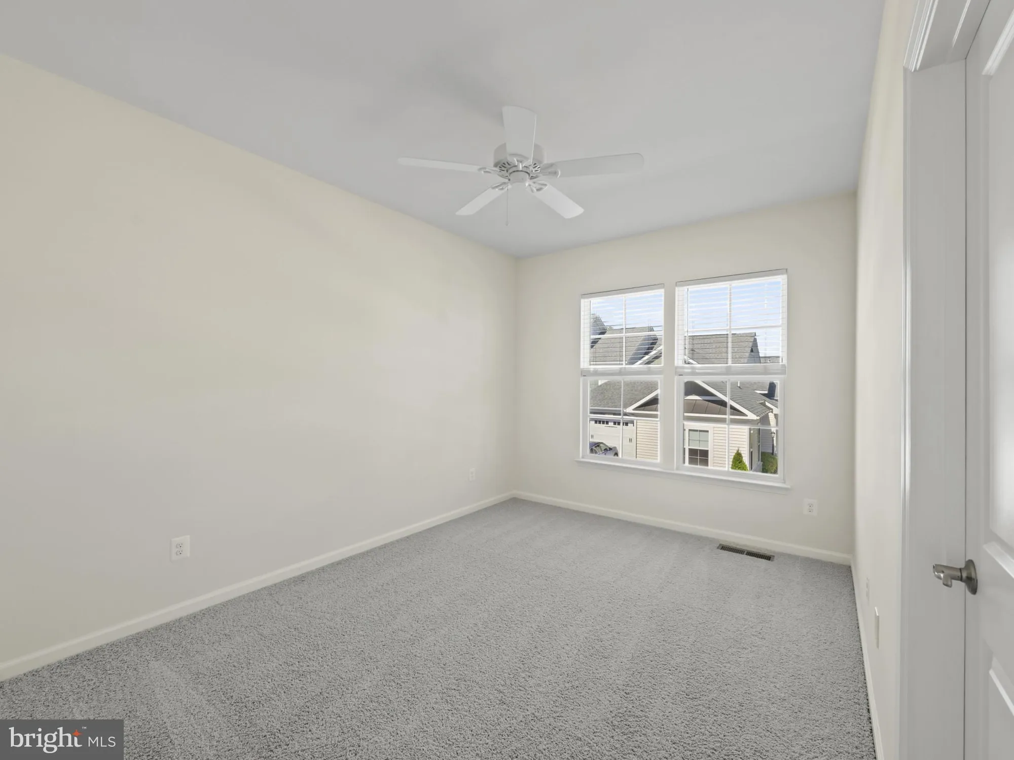 Property Slideshow image 27 of 41 | 42729 autumn day ter, Ashburn, VA, 20148