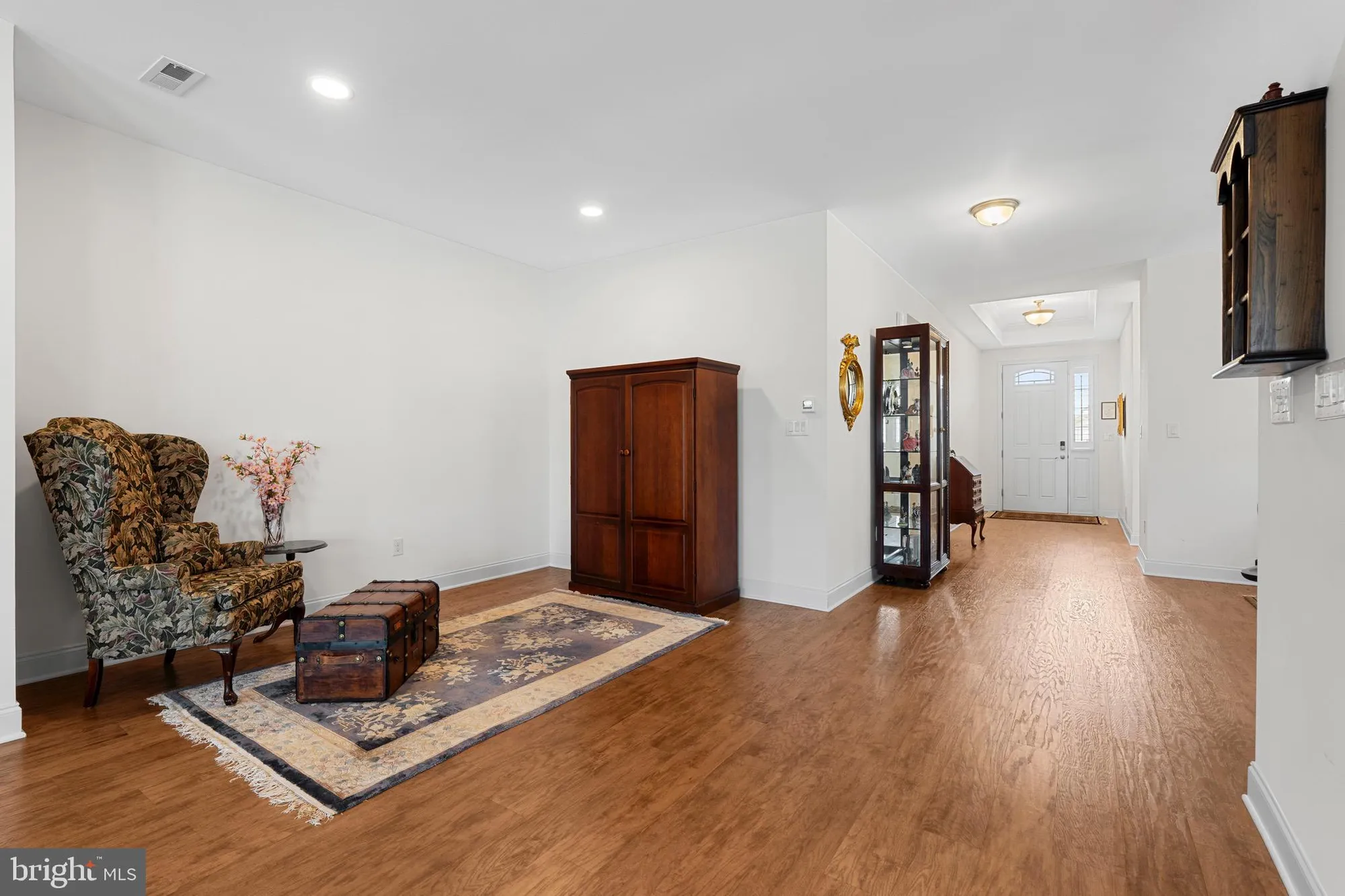 Property Slideshow image 16 of 55 | 213 resolution dr, Downingtown, PA, 19335