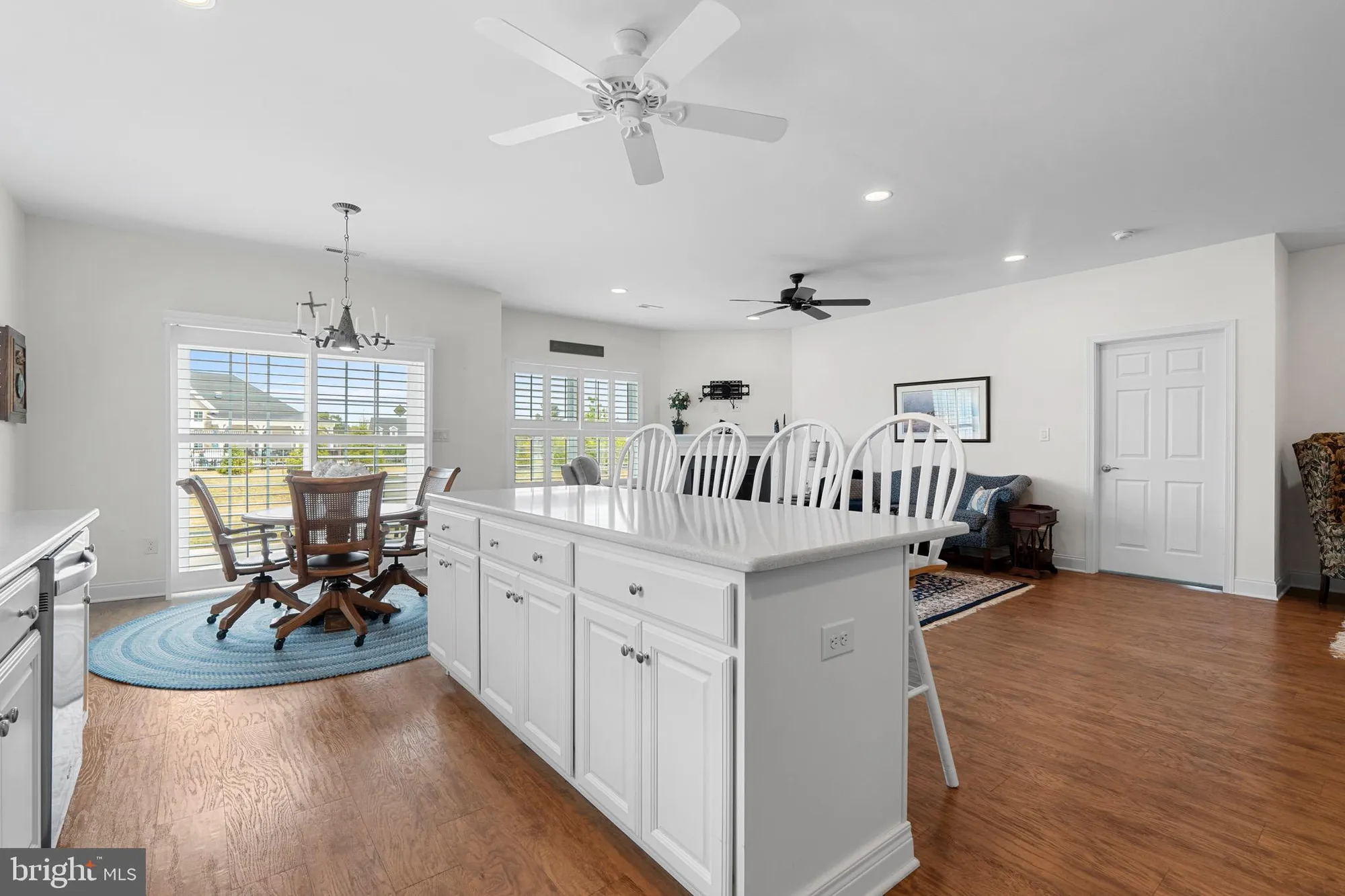 Property Slideshow image 23 of 55 | 213 resolution dr, Downingtown, PA, 19335