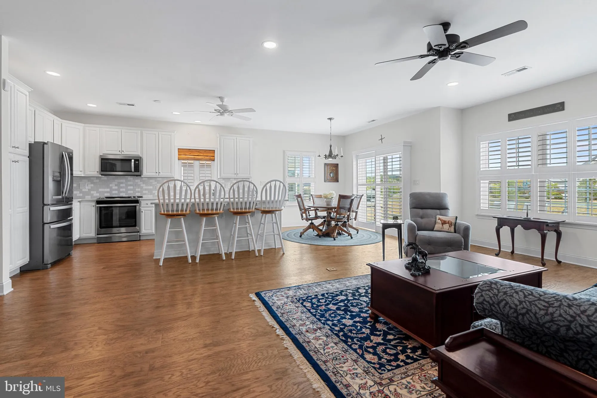 Property Slideshow image 28 of 55 | 213 resolution dr, Downingtown, PA, 19335