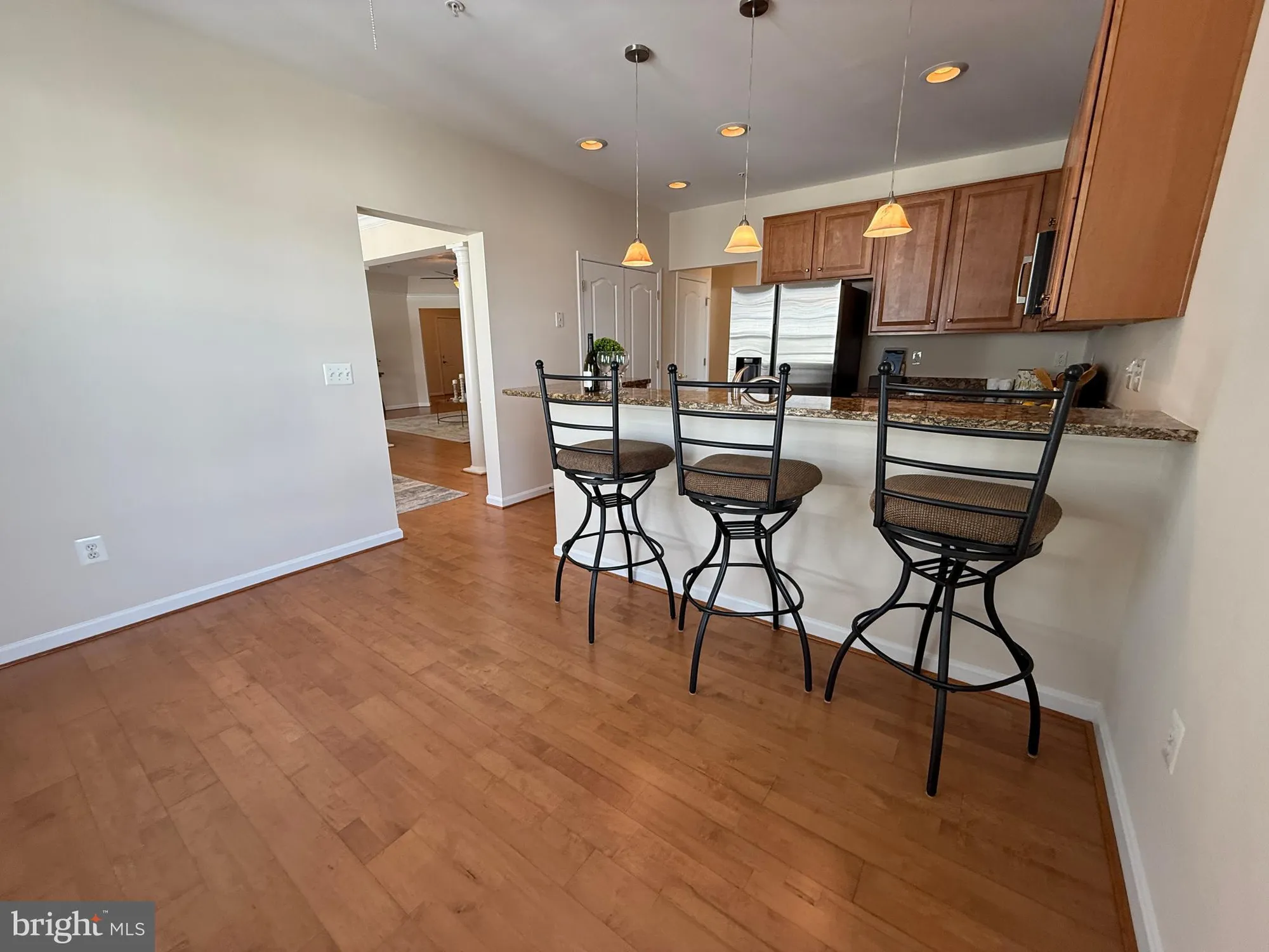 Property Slideshow image 15 of 34 | 7315 brookview rd unit 407, Elkridge, MD, 21075