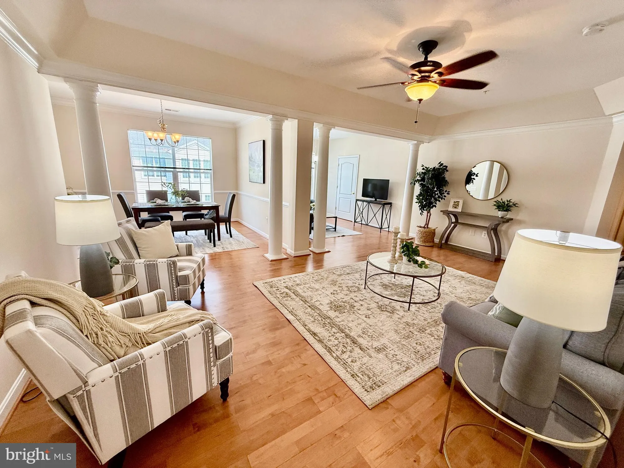 Property Slideshow image 3 of 34 | 7315 brookview rd unit 407, Elkridge, MD, 21075