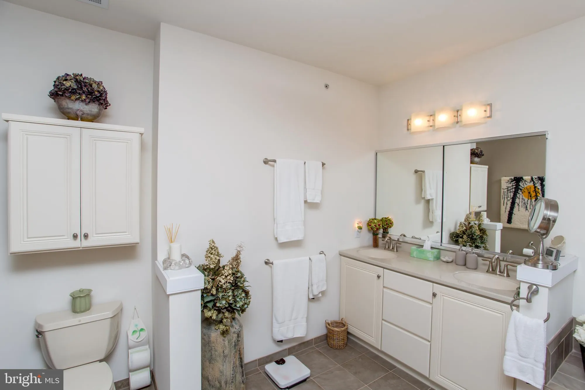 Property Slideshow image 32 of 52 | 2321 meridian blvd # 2321, Warrington, PA, 18976