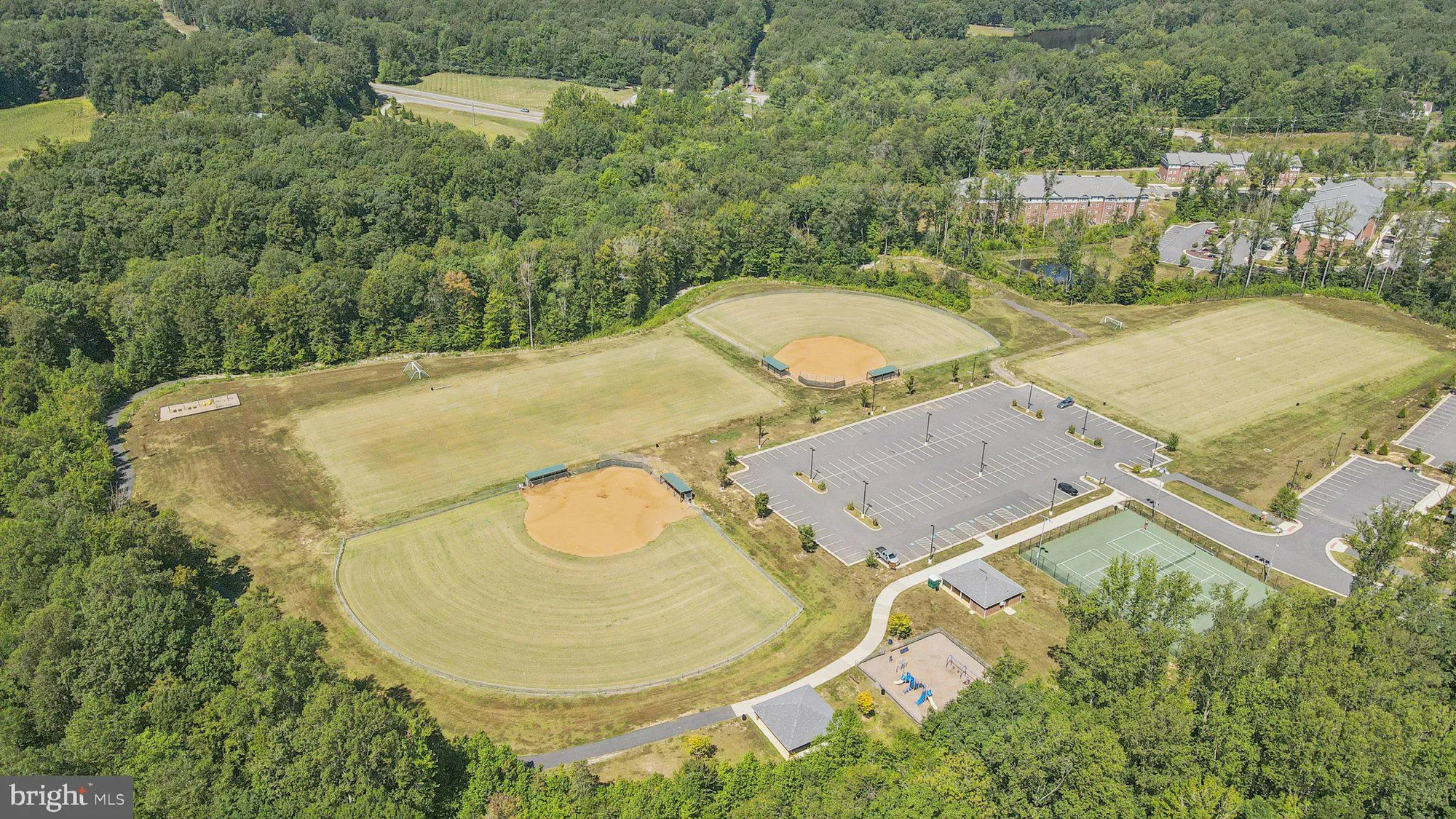 Property Slideshow image 12 of 37 | 7704 colburn dr, Spotsylvania, VA, 22551