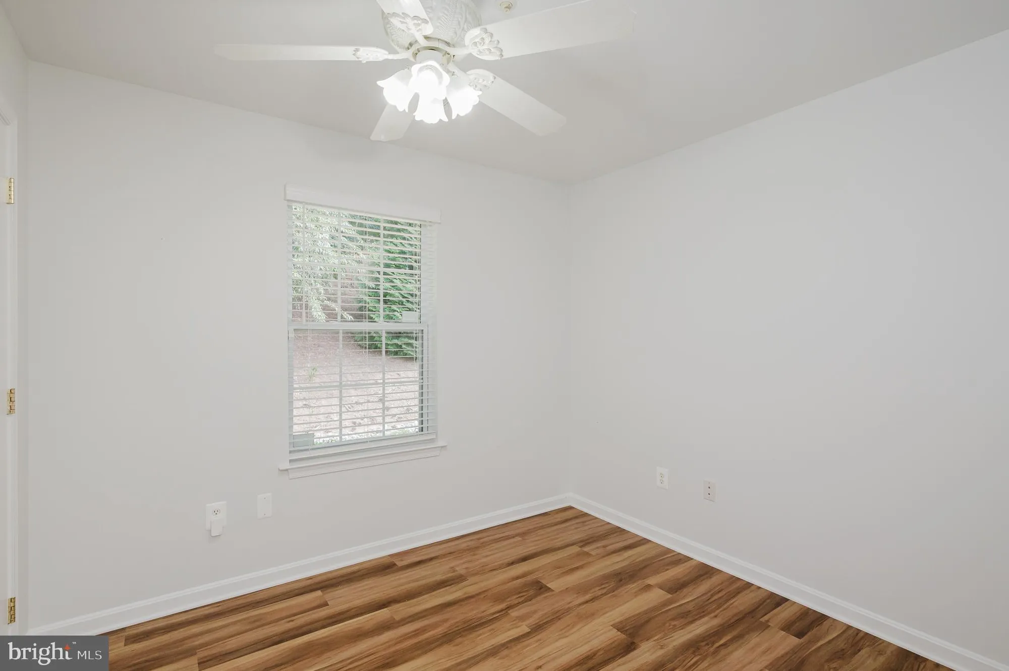 Property Slideshow image 20 of 33 | 2016 rudy serra dr c, Sykesville, MD, 21784