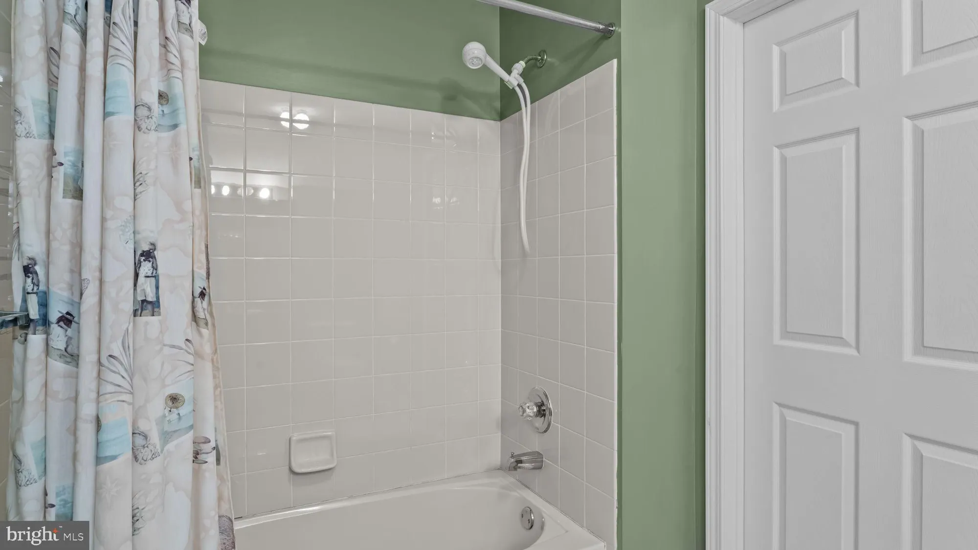 Property Slideshow image 27 of 43 | 120 liberty dr, Bensalem, PA, 19020