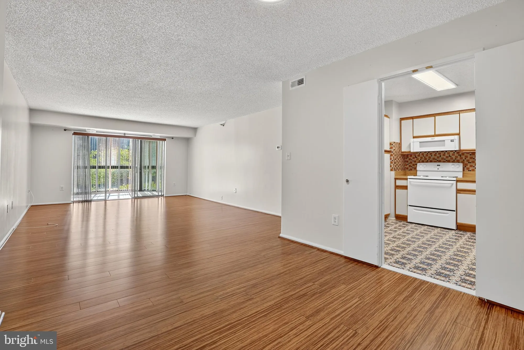 Property Slideshow image 8 of 35 | 3310 n leisure world blvd 124, Silver Spring, MD, 20906