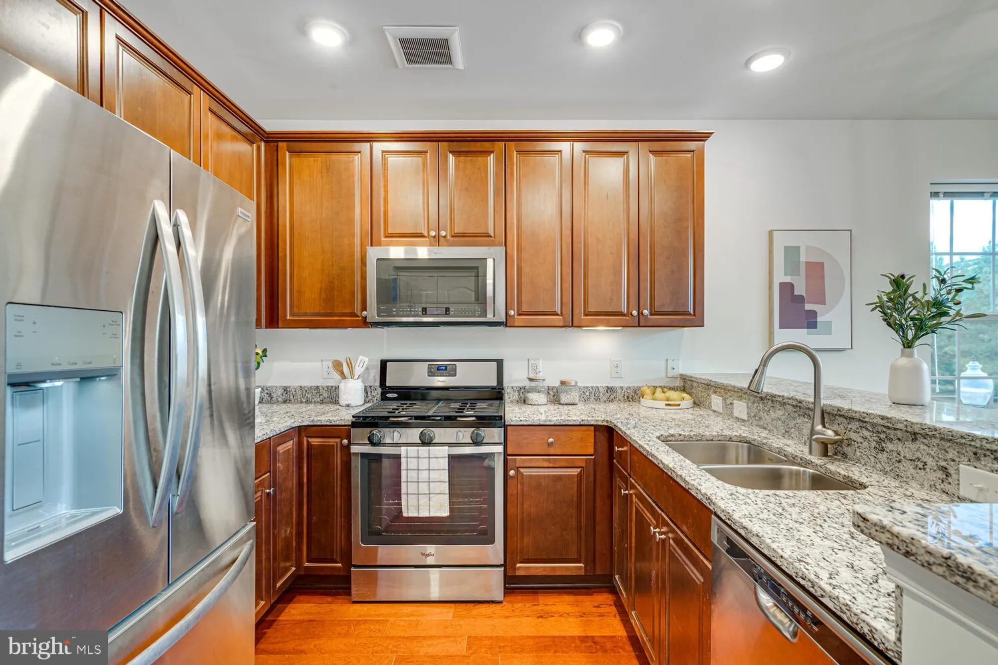 Property Slideshow image 33 of 69 | 10273 fountain cir 202, Manassas, VA, 20110