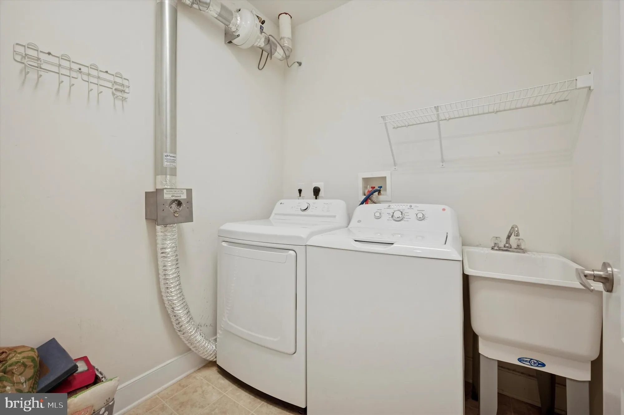 Property Slideshow image 14 of 24 | 4105 meridian blvd # 4105, Warrington, PA, 18976