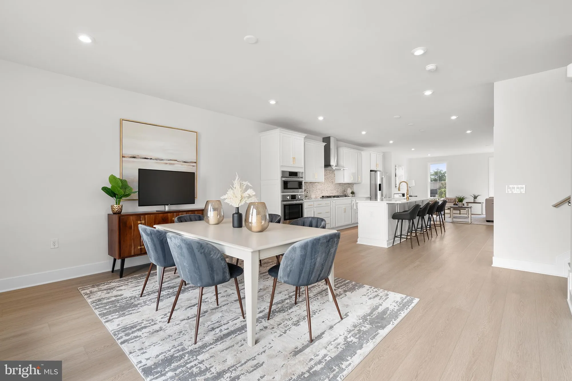 Property Slideshow image 11 of 45 | 44508 lowestoft sq, Ashburn, VA, 20147