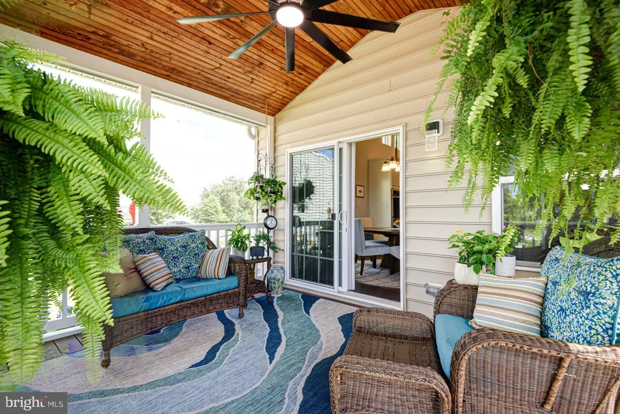 Property Slideshow image 4 of 69 | 1611 ellinor ct, Middletown, DE, 19709