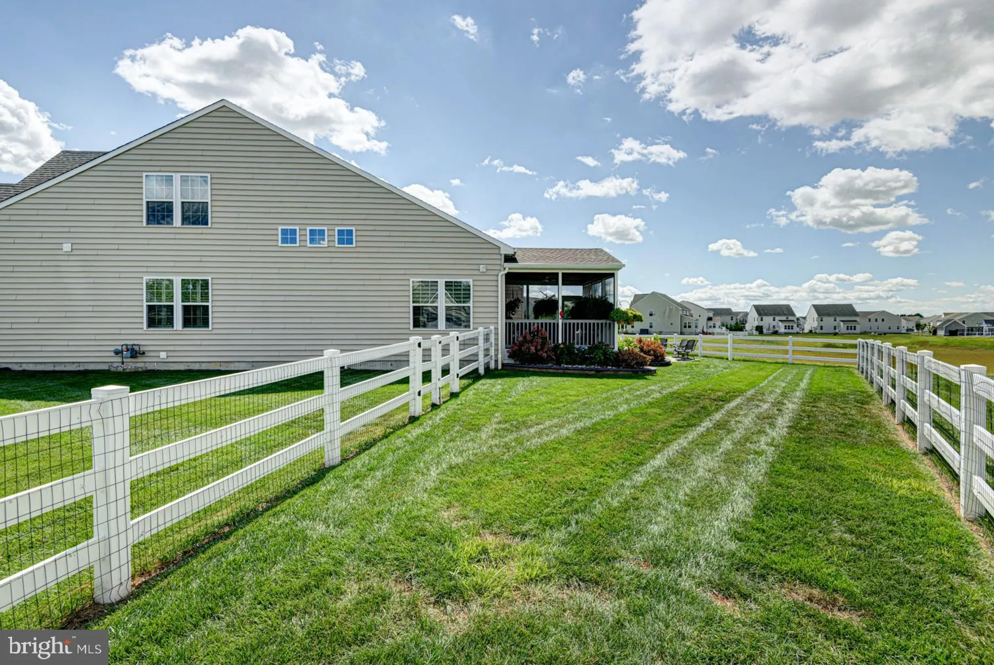 Property Slideshow image 8 of 69 | 1611 ellinor ct, Middletown, DE, 19709