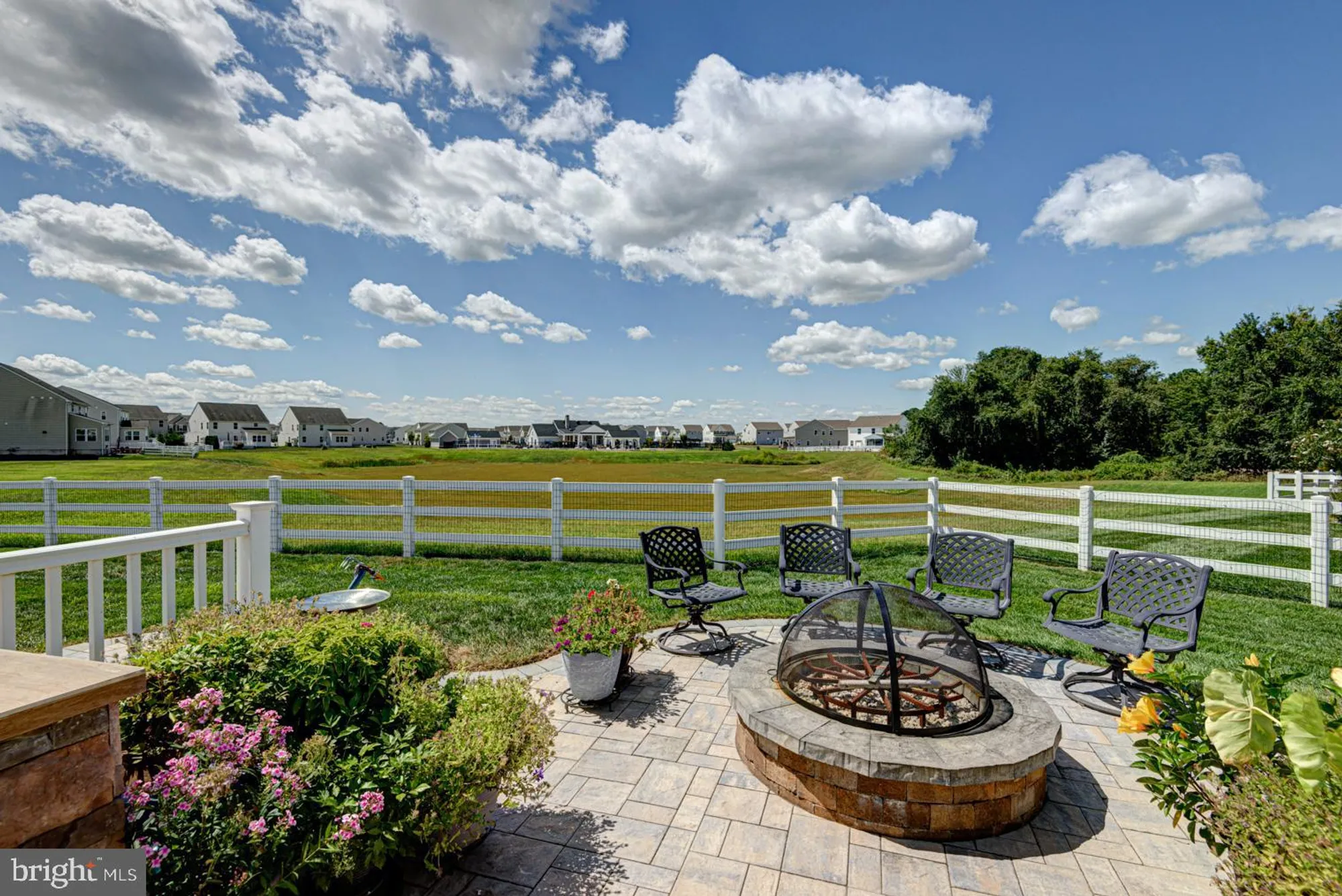 Property Slideshow image 12 of 69 | 1611 ellinor ct, Middletown, DE, 19709