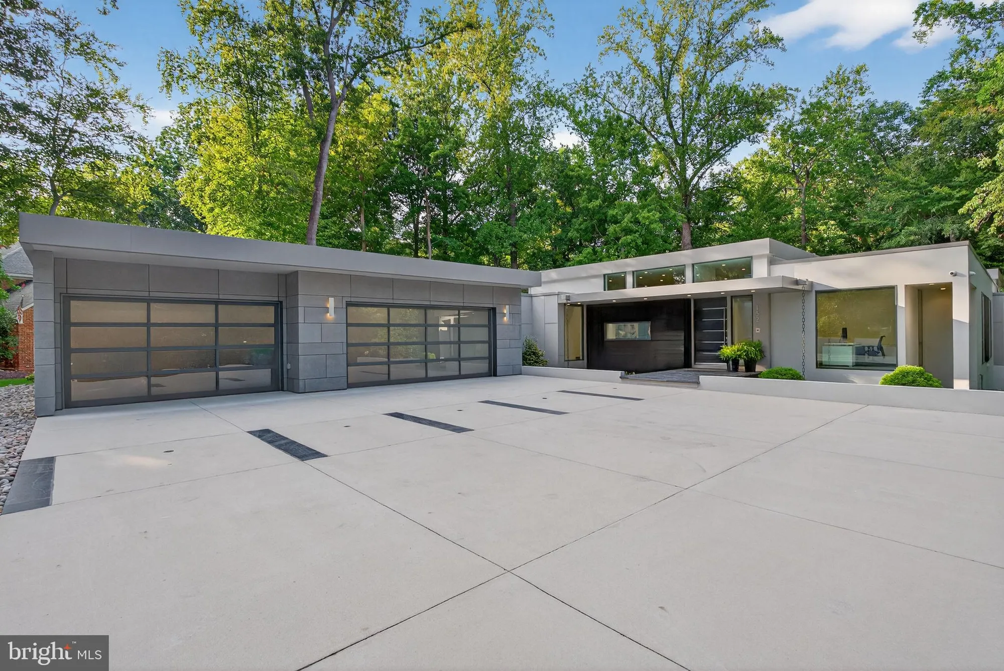 Property Slideshow image 7 of 80 | 132 jeffersons hundred, Williamsburg, VA, 23185