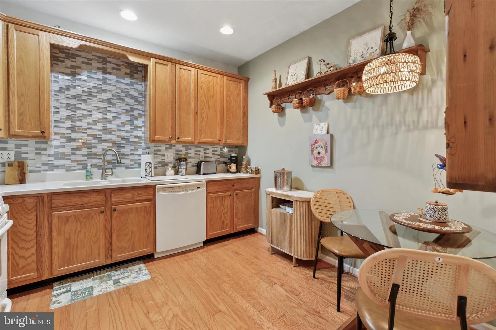 Property Slideshow image 5 of 26 | 3106 lilac ct, Upper Gwynedd, PA, 19446