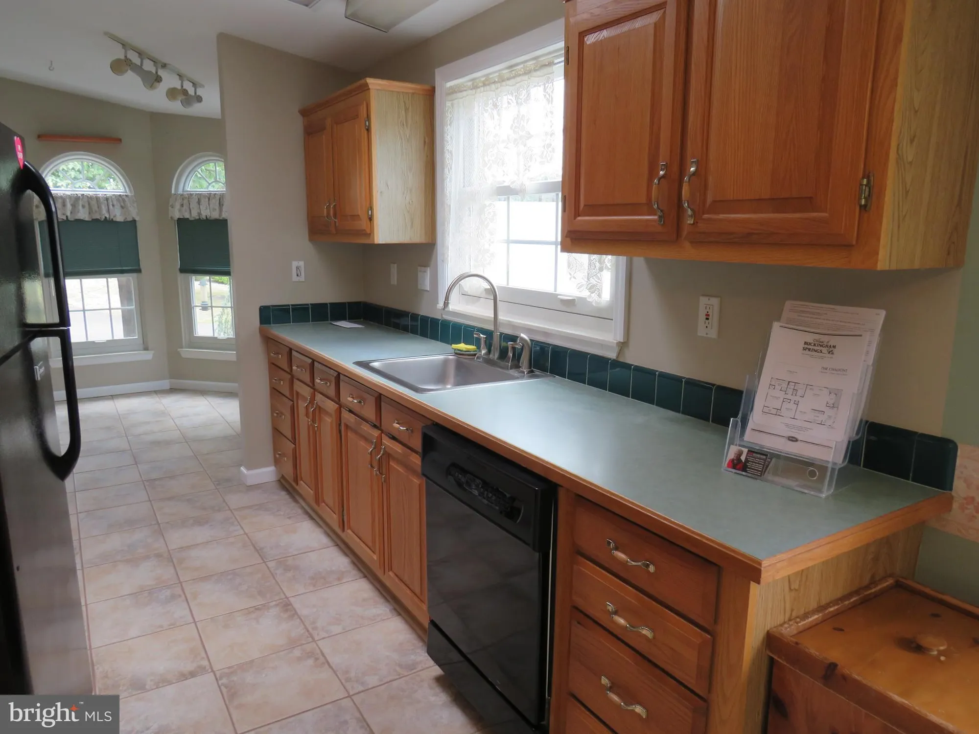 Property Slideshow image 15 of 40 | 377 spring meadow cir, New Hope, PA, 18938