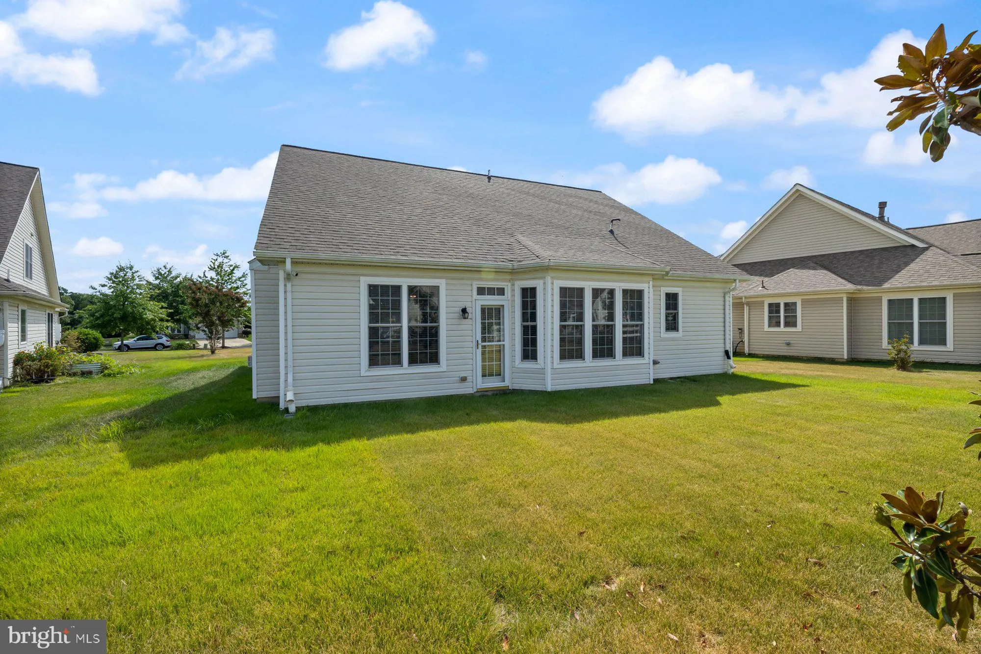 Property Slideshow image 6 of 38 | 4909 keswick ct, White Plains, MD, 20695