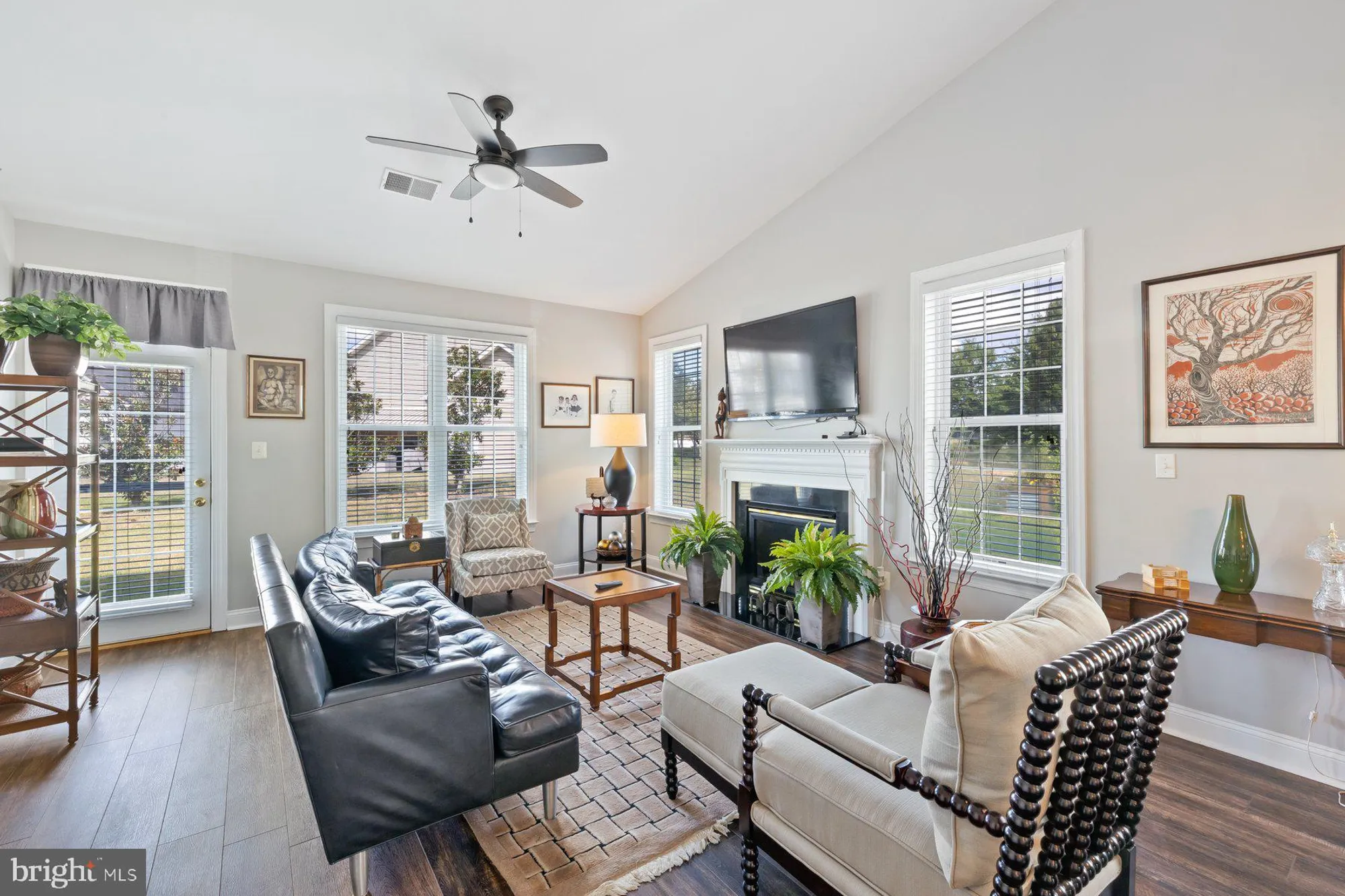 Property Slideshow image 11 of 38 | 4909 keswick ct, White Plains, MD, 20695