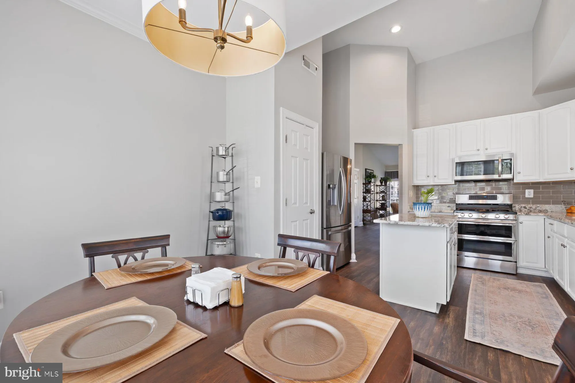 Property Slideshow image 21 of 38 | 4909 keswick ct, White Plains, MD, 20695