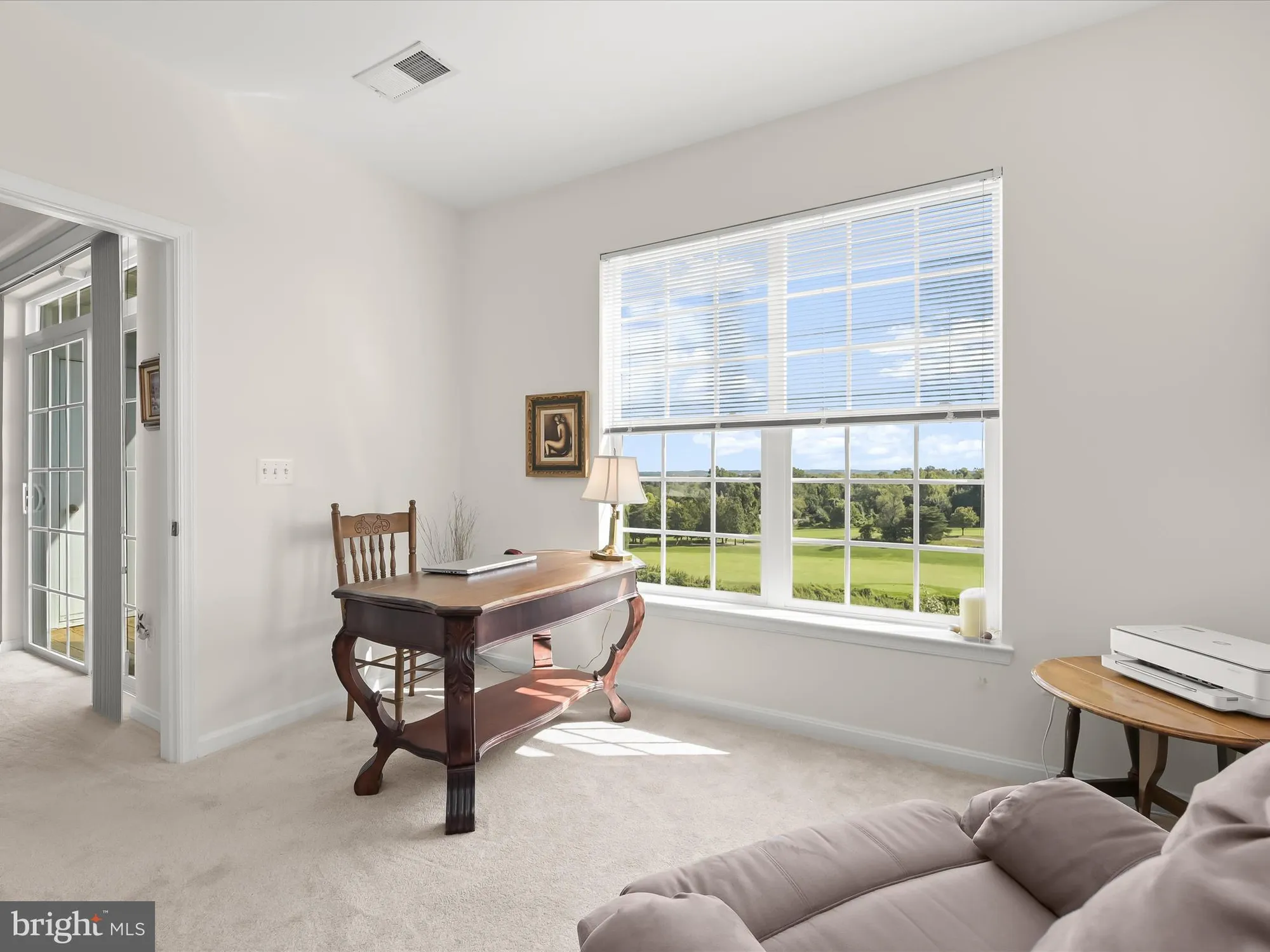 Property Slideshow image 20 of 40 | 7325 brookview rd 305, Elkridge, MD, 21075